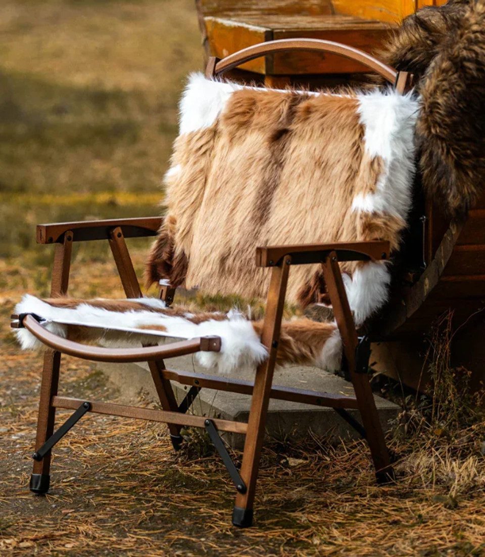 TSE Campingstuhl ANIFURRY Holz Campingstuhl Luxus mit Kunstfell klappbar Outdoor