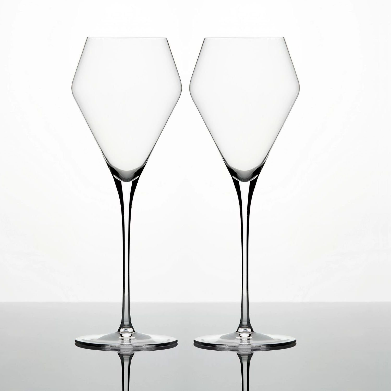 Zalto Denk Art Weinglas Denk'Art Süßweinglas, mundgeblasenes Glas, im  Geschenkkarton, besondere Grundform des Glaskelches basiert auf geraden  Seitenwänden