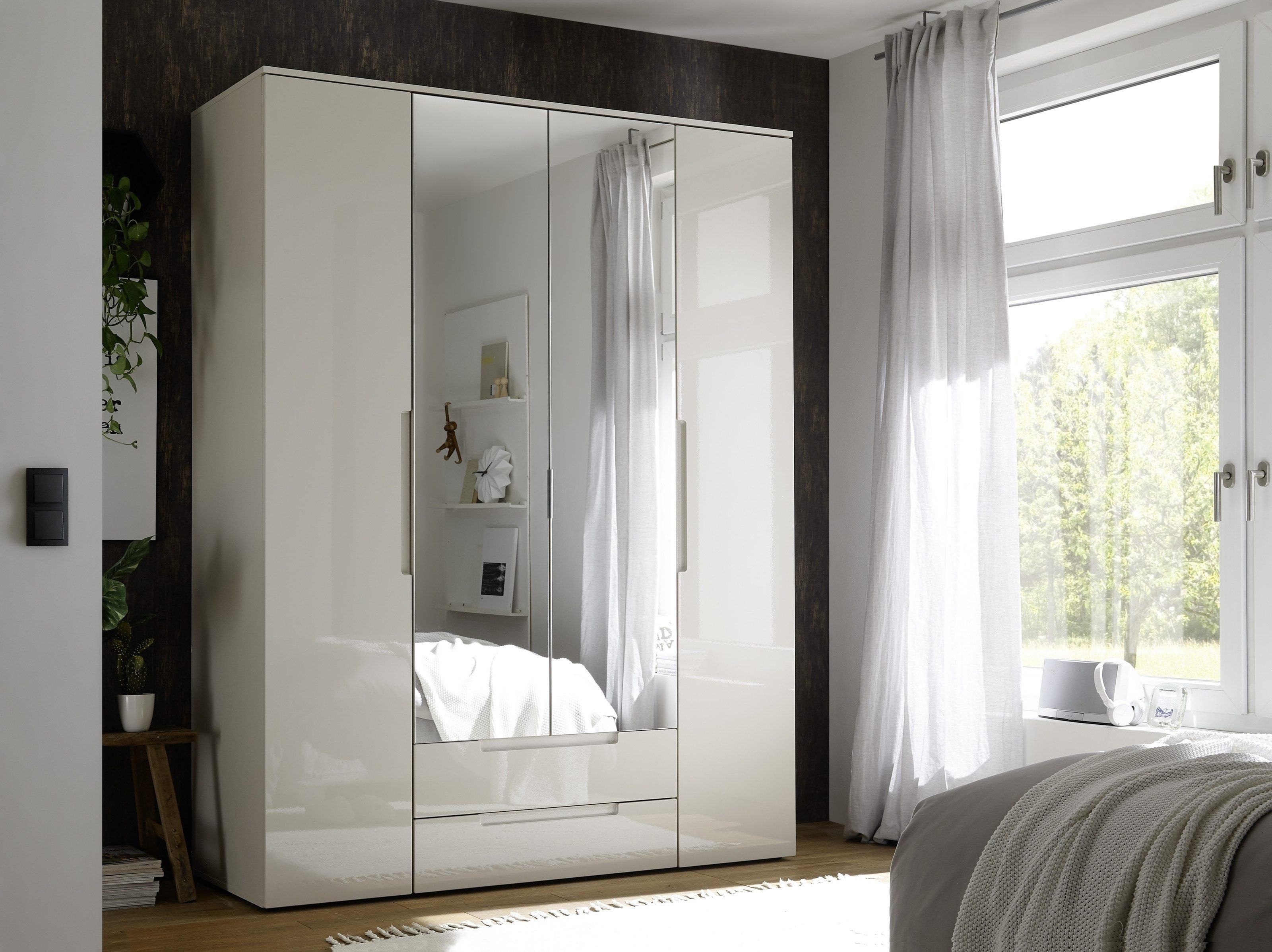 freiraum Drehtürenschrank Jenna 9 Böden, 1 Stange, 2 Schübe, Champagner / Spiegel - 160x208x57 (BxHxT)