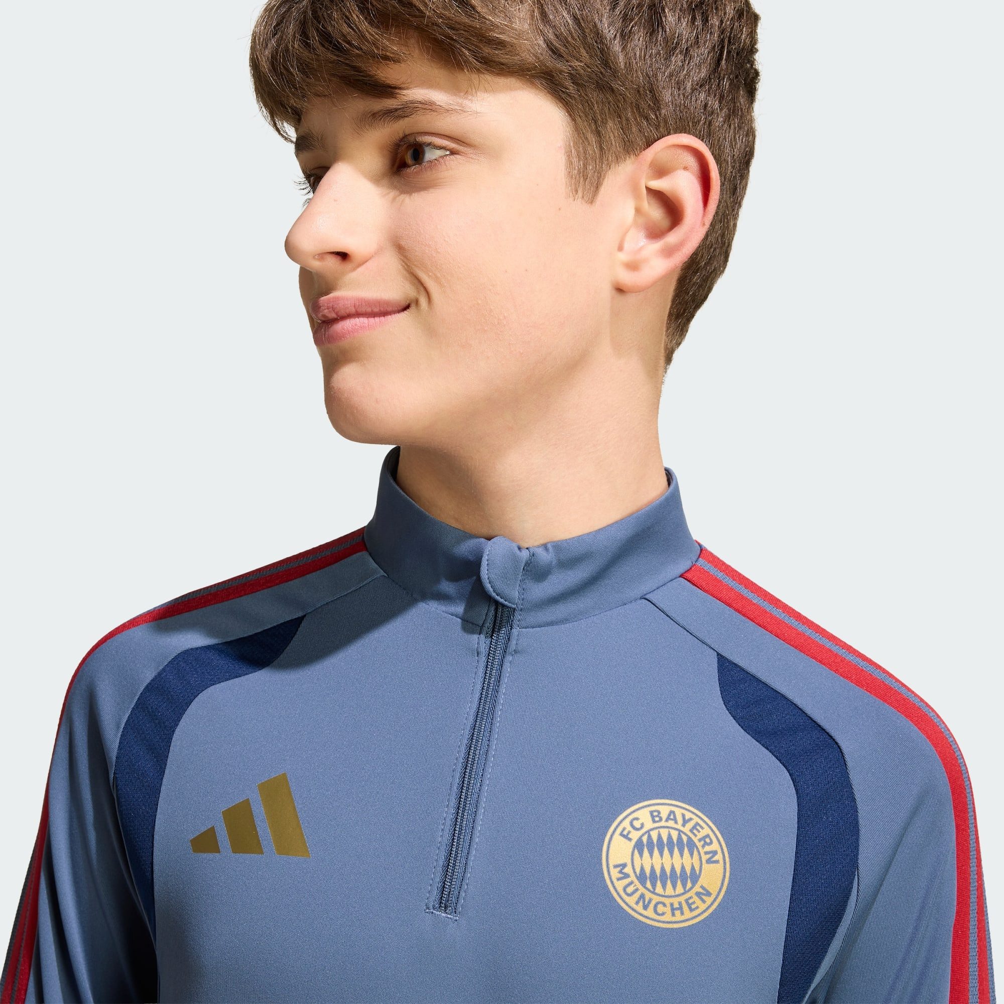adidas Performance Trainingsjacke FC BAYERN MÜNCHEN 26/27 KIDS TRAININGSOBERTEIL (1-St) – Bild 4 von 5