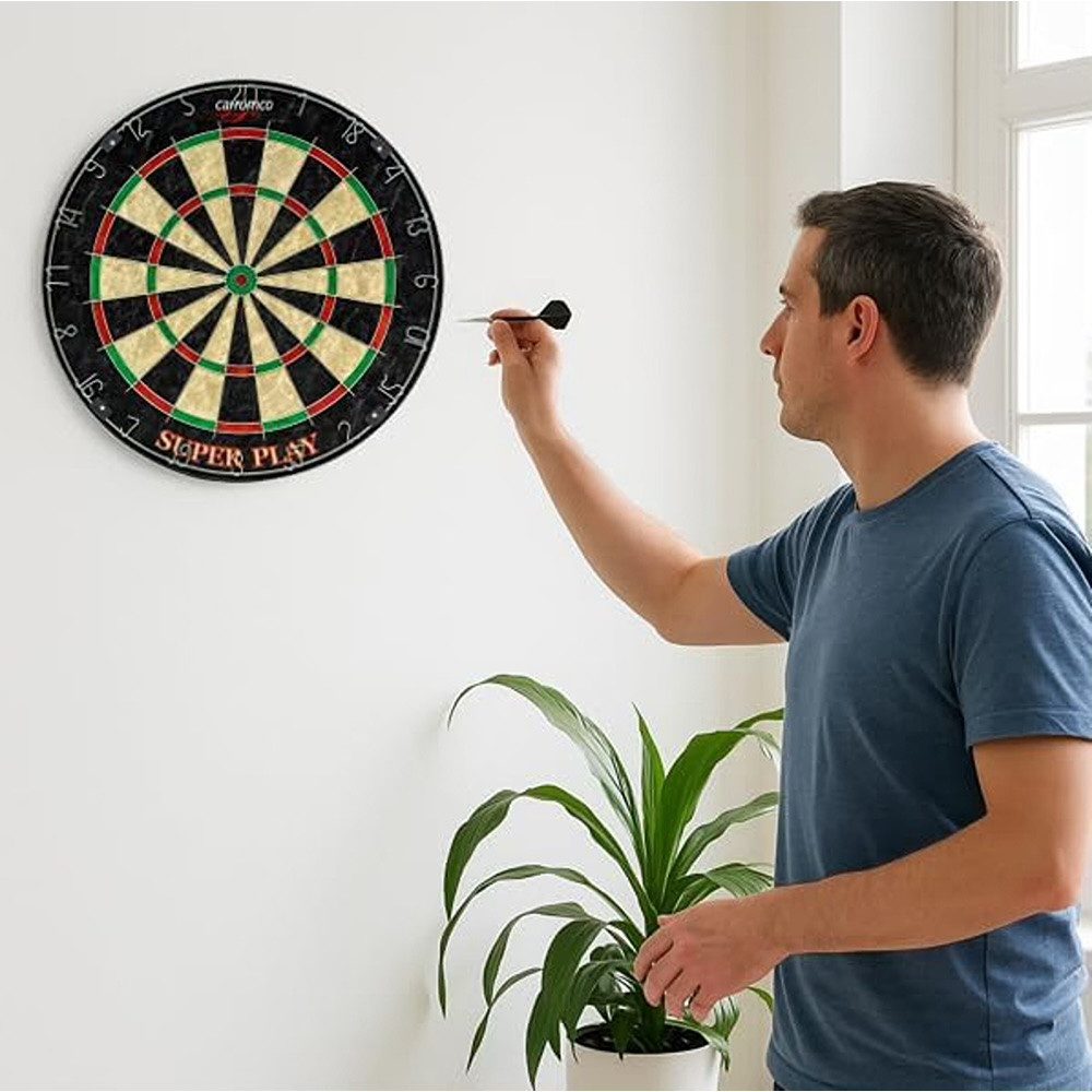 Carromco Dartscheibe Dartscheibe Superplay, Steeldart, Darts-Spiel, Turniergröße, Sisal Dartboard mit 3 Stahldarts & 3 Softdarts