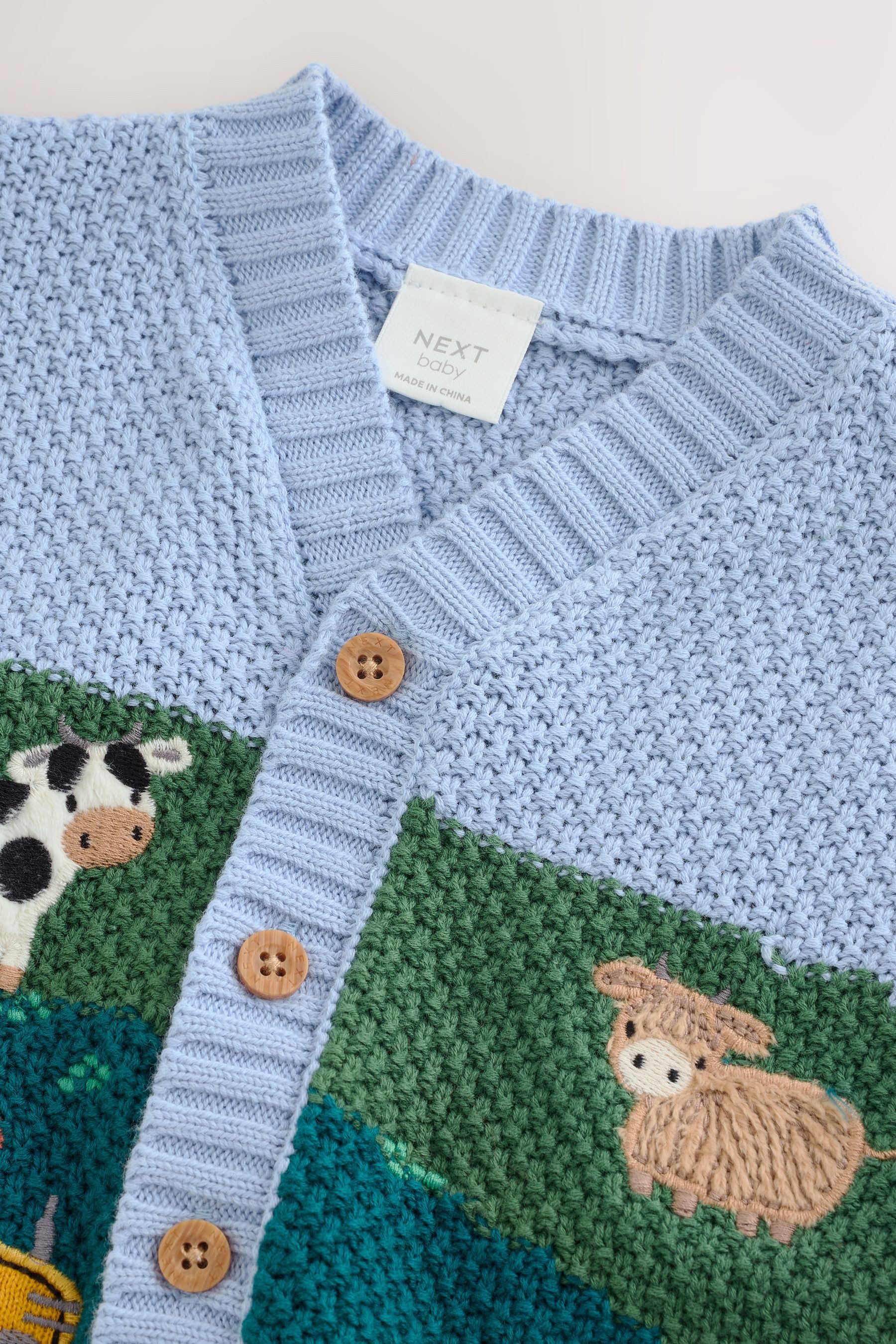 Next Strickjacke Baby-Strickjacke mit Stickerei (1-tlg) – Bild 5 von 5