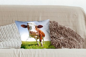 MuchoWow Dekokissen Kuh - Tiere - Blumen - Gras, Zierkissen mit Füllung für Wohzimmer, Schlafzimmer, Deko, Sofakissen