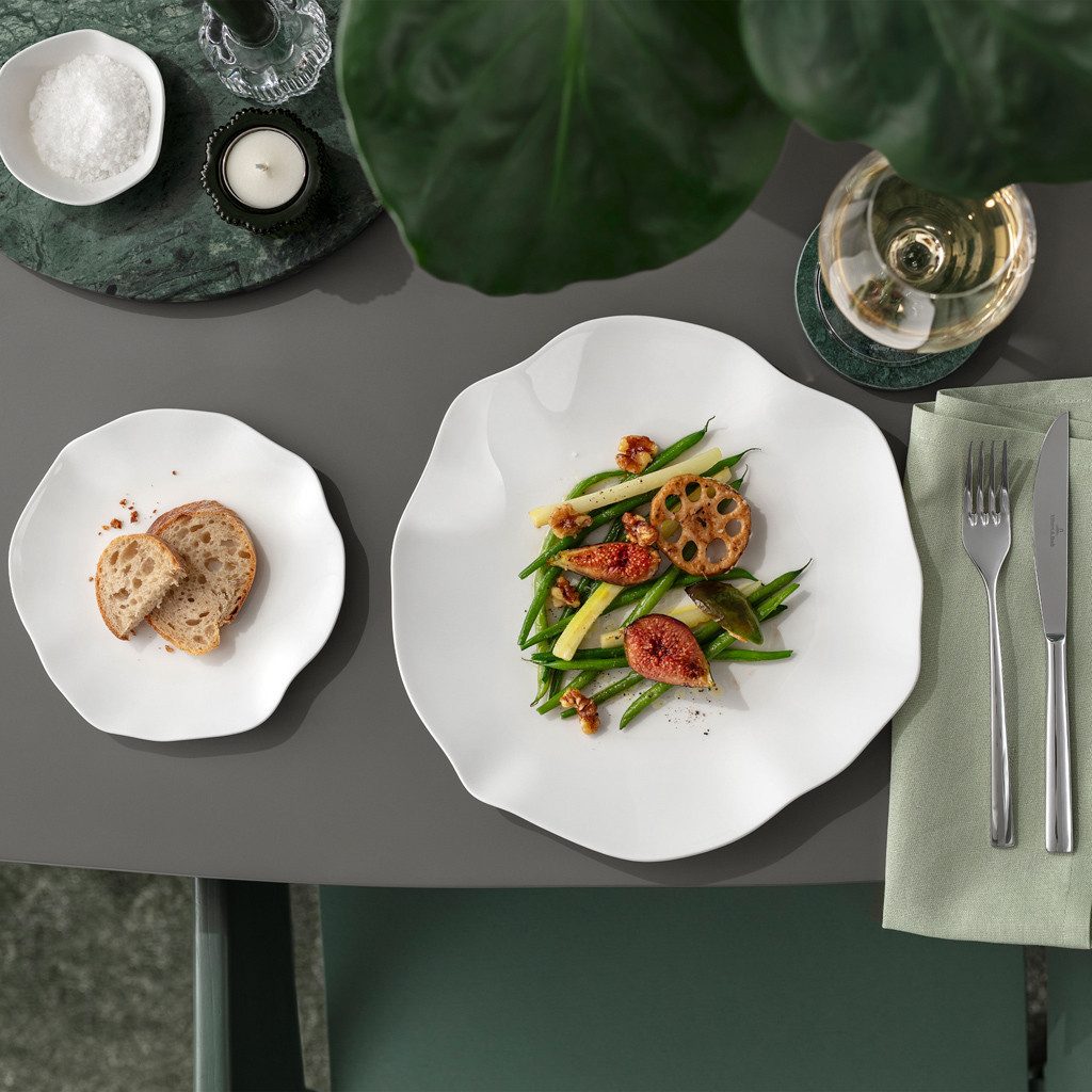 Villeroy & Boch Brotteller Pura Brotteller 29x29x3cm, (1 St), Premium Bone Porcelain, mikrow.- & spülm.sicher, Made in Germany