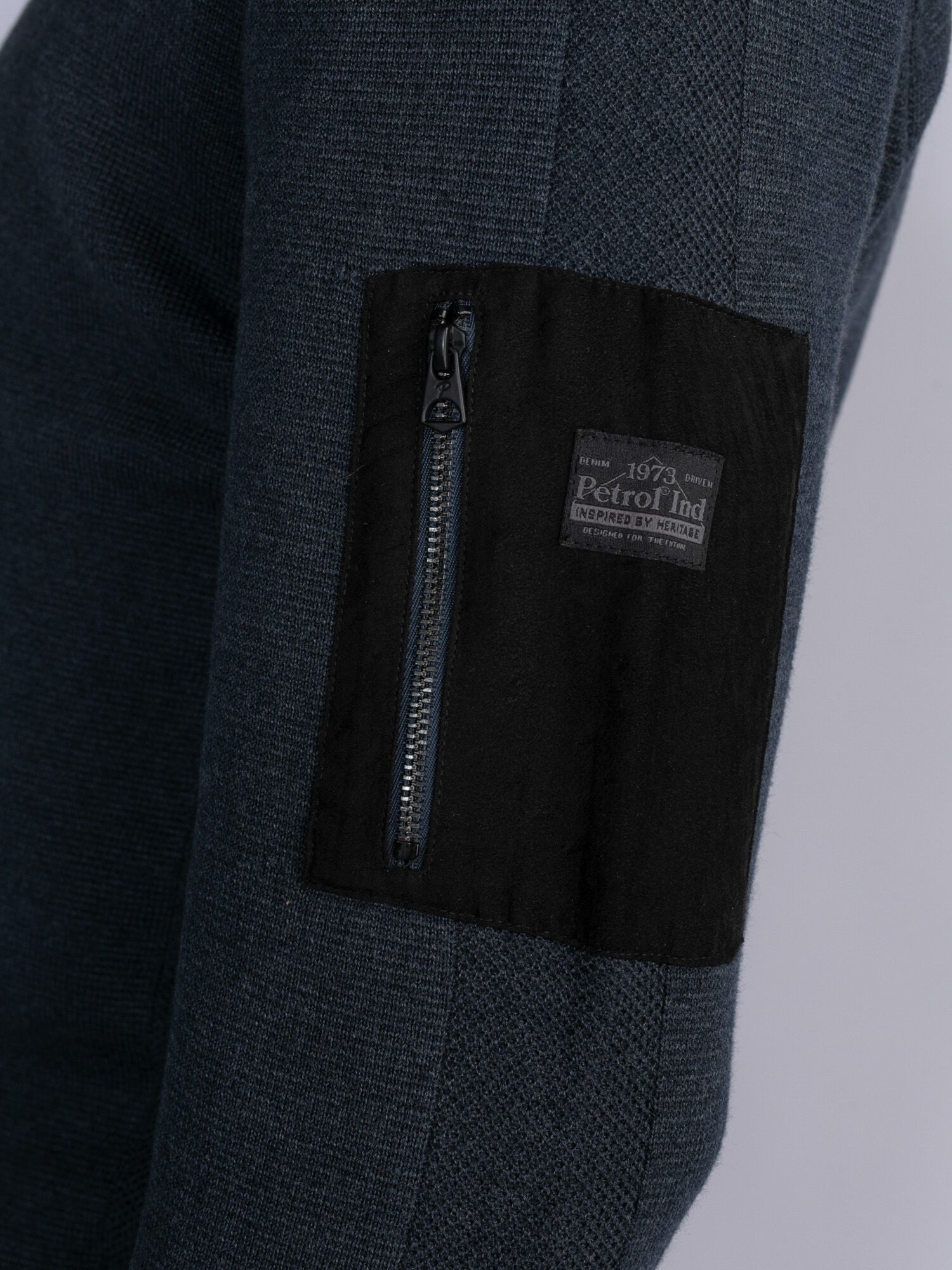 Petrol Industries Strickjacke