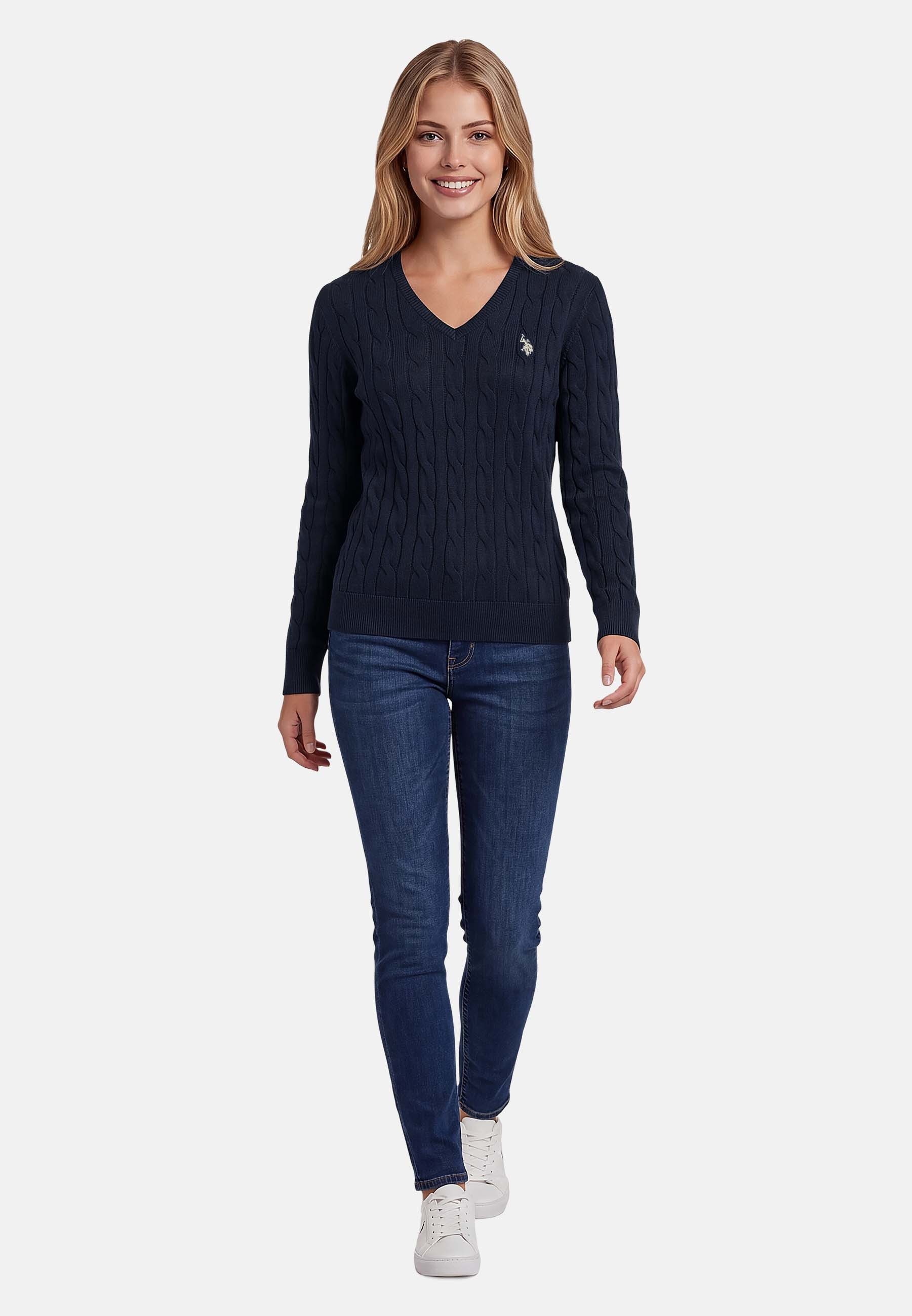 U.S. Polo Assn. Rundhalspullover mit Zopfmuster und V-Ausschnitt Klassischer Strickpullover mit Rippbündchen und dezenter Logostickerei – Bild 3 von 5