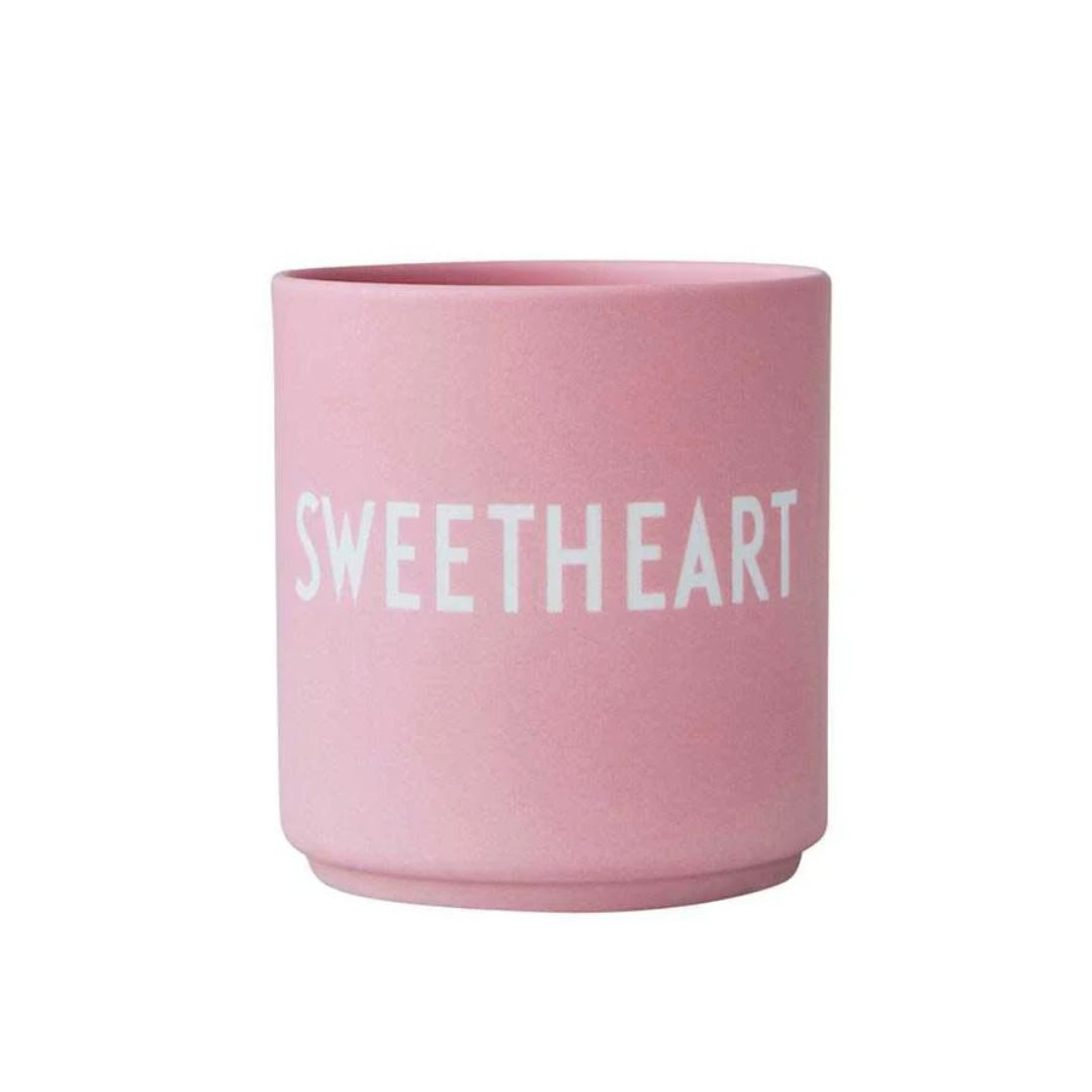 suebidou Becher Porzellanbecher Designbecher farbenfrohe Statement-Tasse, nachhaltig, kreativ