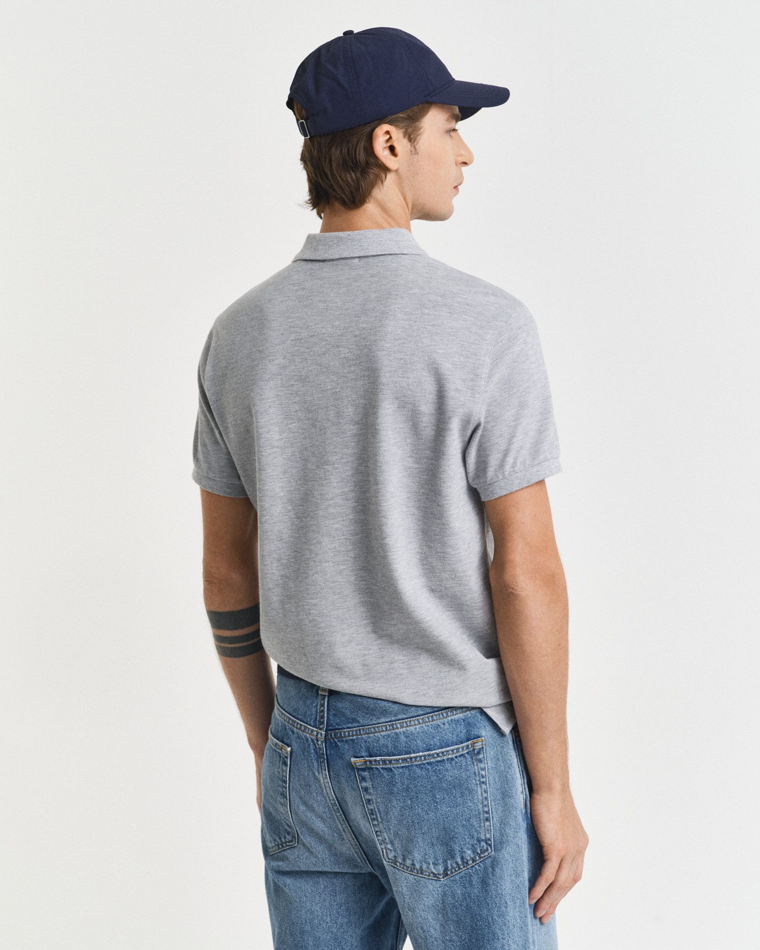 Gant Poloshirt SLIM SHIELD SS PIQUE POLO mit Logostickerei auf der Brust günstig online kaufen