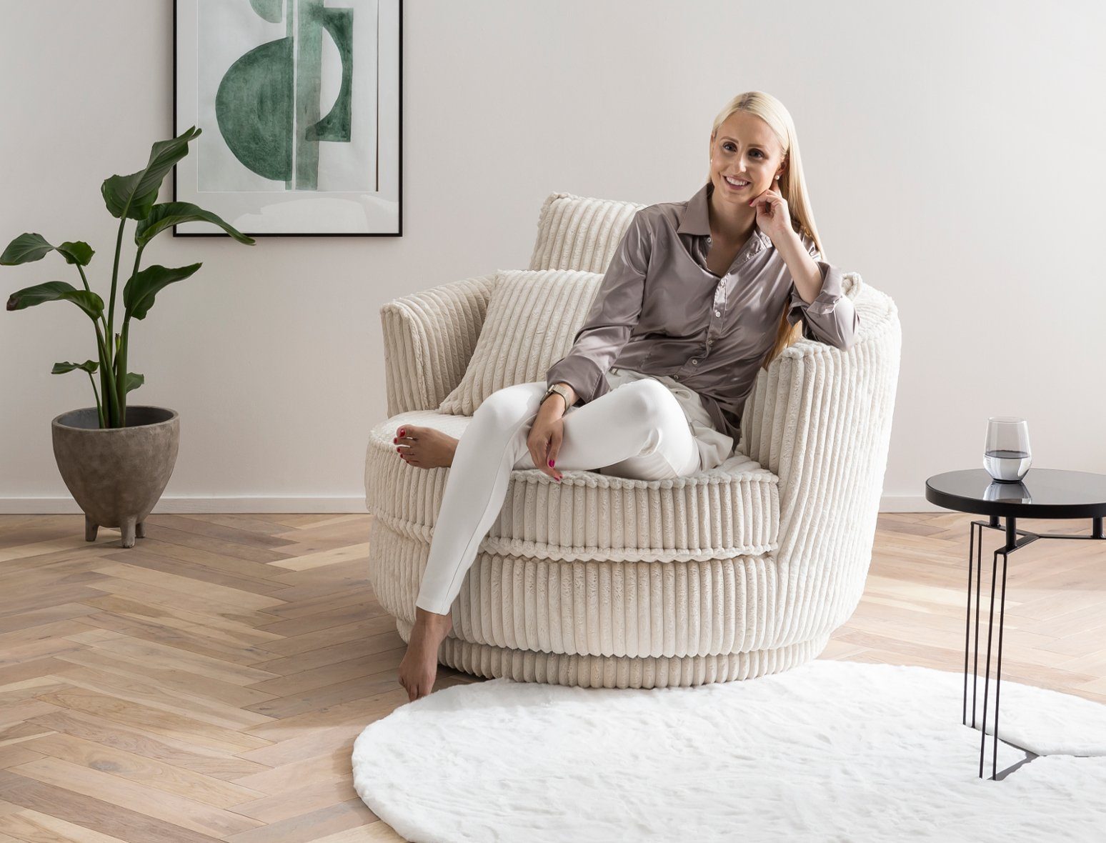 Furn.Design Loveseat Comfy (Komfortsessel in wollweiß Mega Cord, inkl. Kissen, Ø 95 cm), 360° drehbar
