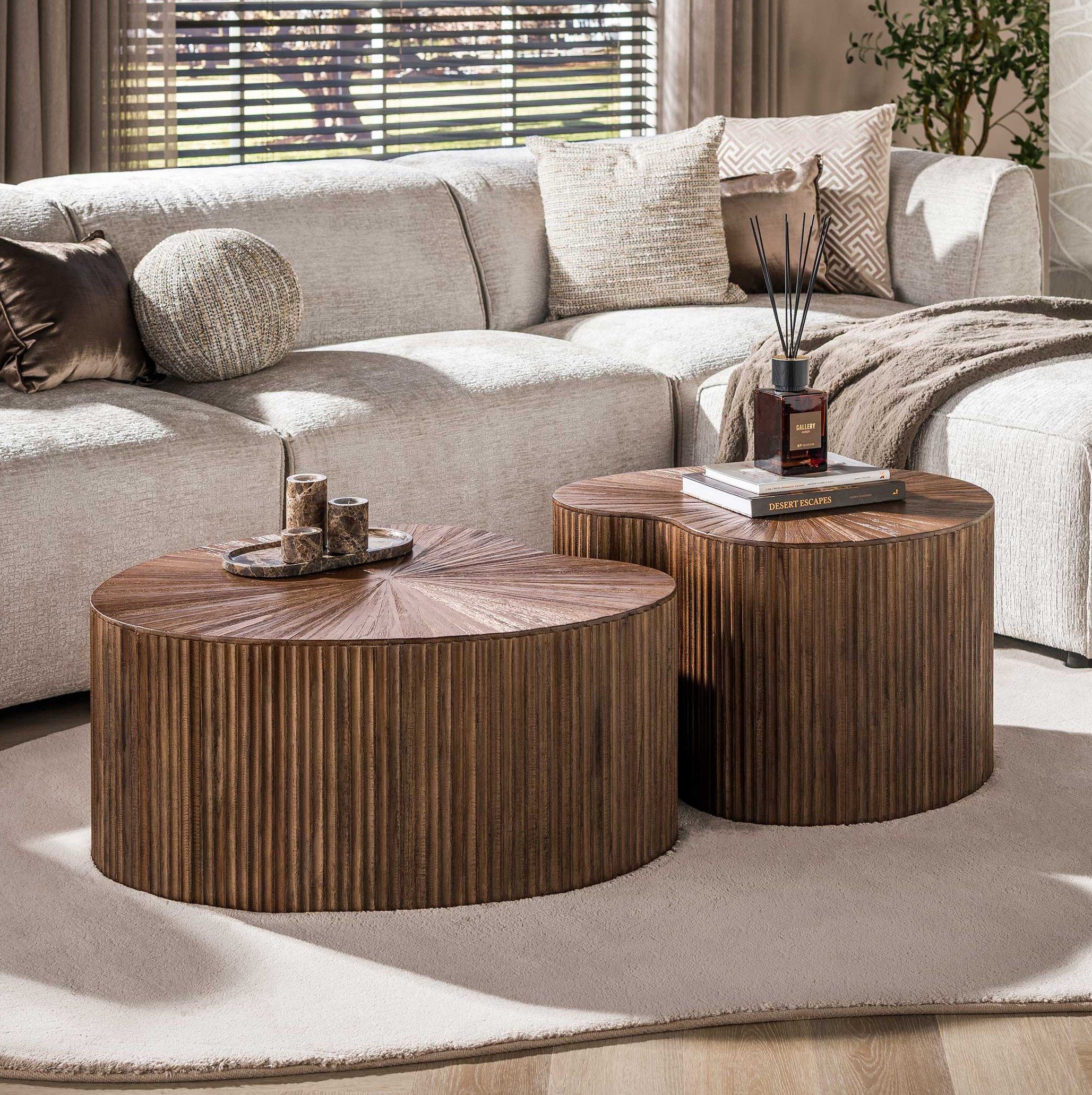 Maison ESTO Couchtisch Wohnzimmertisch MAYANO 2er Set organisch Massivholz Espresso Braun (2 Couchtische in unterschiedlichen Größen), Organisches Design • Flexibel kombinierbares 2er Set