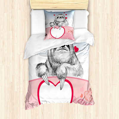 Bettwäsche »Milbensicher Allergiker geeignet mit Kissenbezug«, Abakuhaus, Faultier Romantisches Sloth in Love