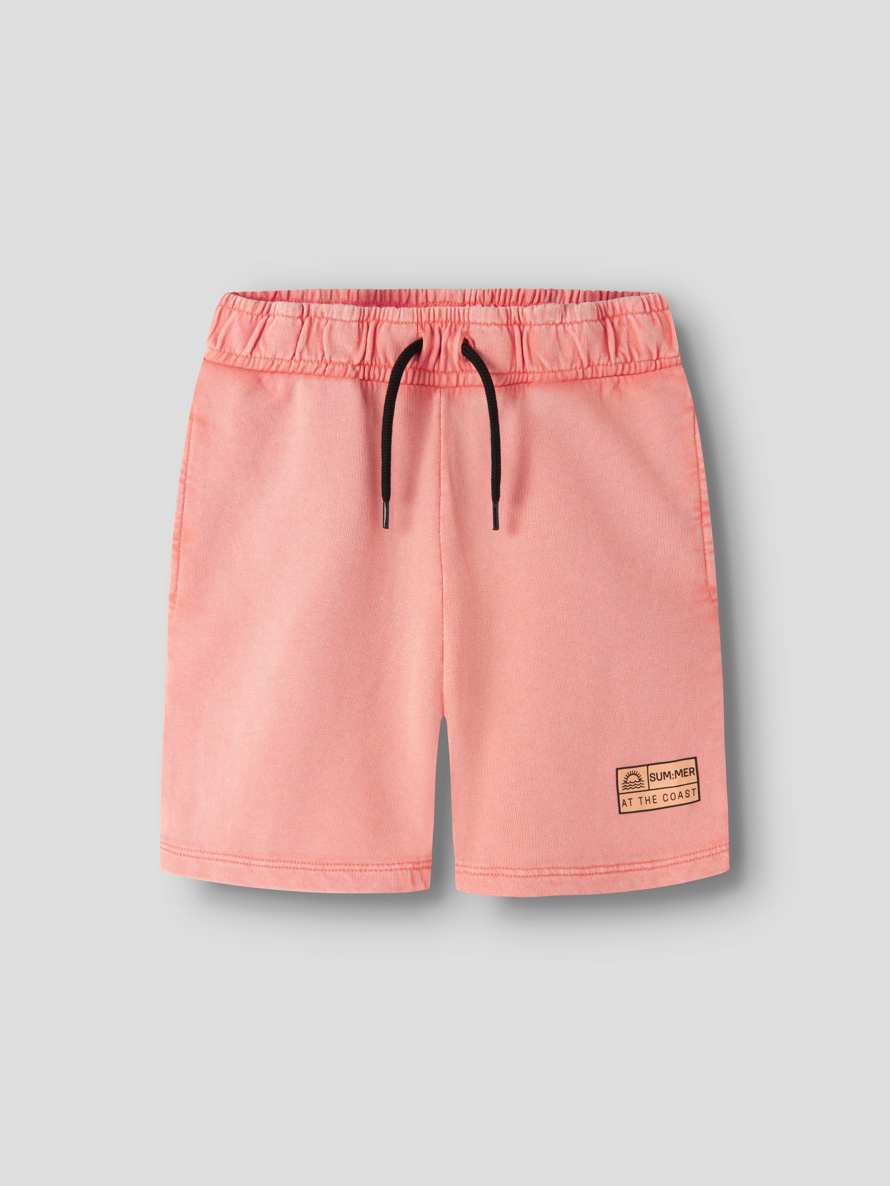 Name It Sweatshorts NKMFANDEL SWEAT SHORTS UNB NOOS Baumwolle, elastisches und verstellbares Bündchen, mit Aufdruck