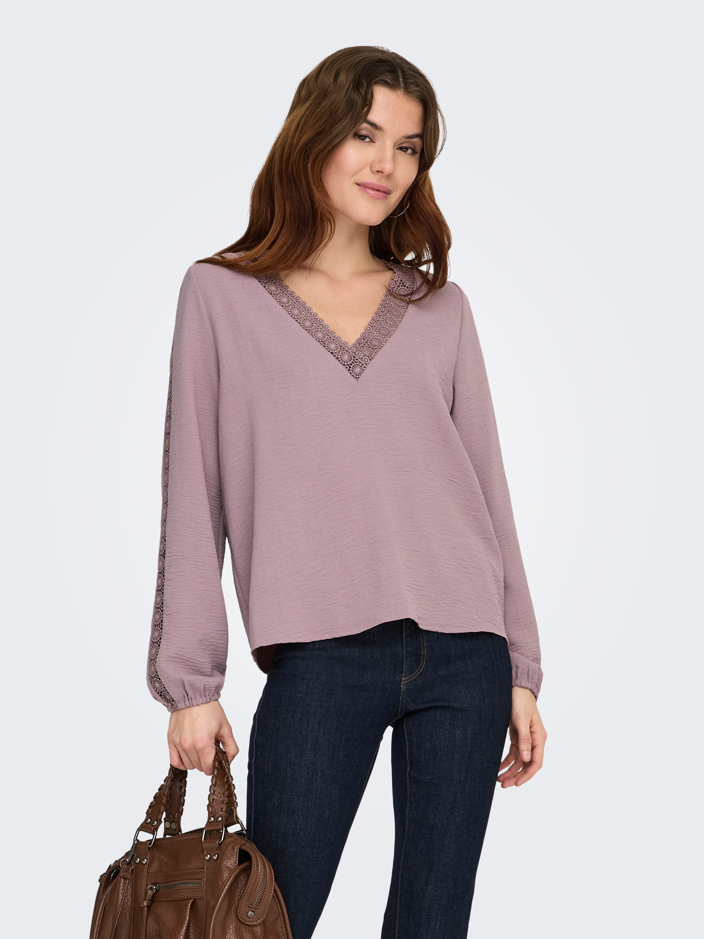 ONLY Langarmbluse ONLGREGOR METTE LS LACE TOP WVN Kunstfaser, regular fit, günstig online kaufen