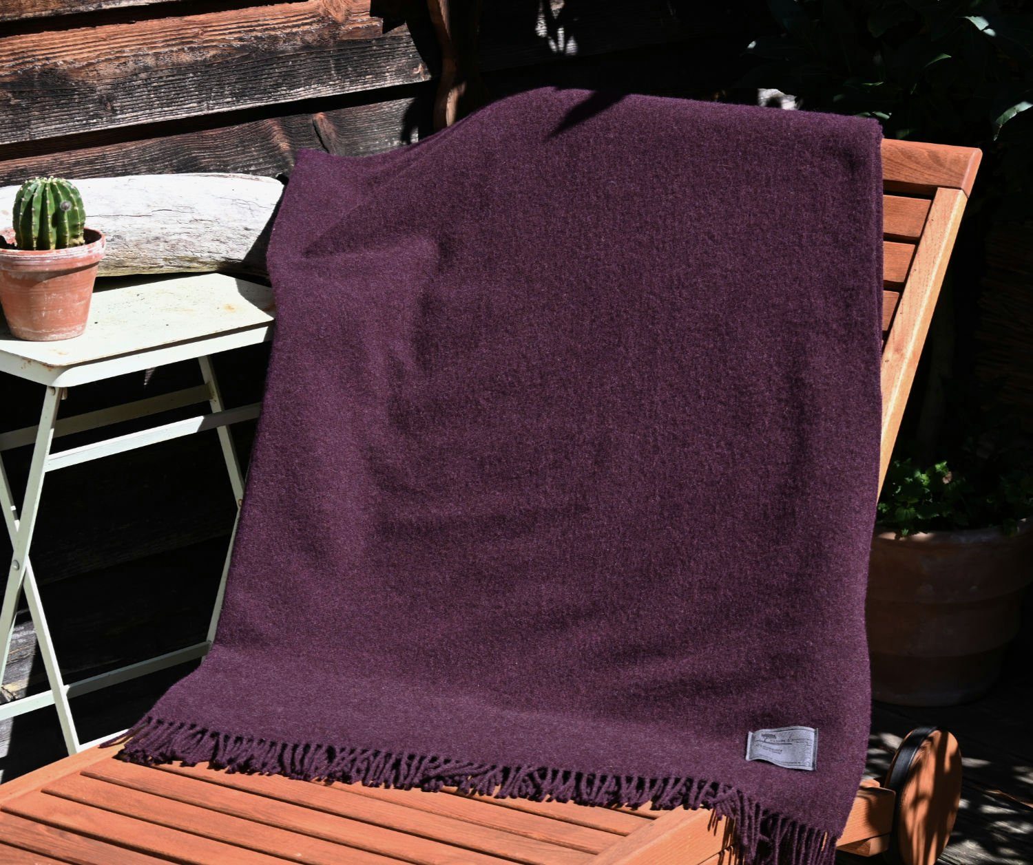 Wolldecke Große 100% Merinowolldecke Walchsee, Wohnen und Accessoires GmbH & Co. KG, Für größere Personen geeignet – Bild 4 von 5