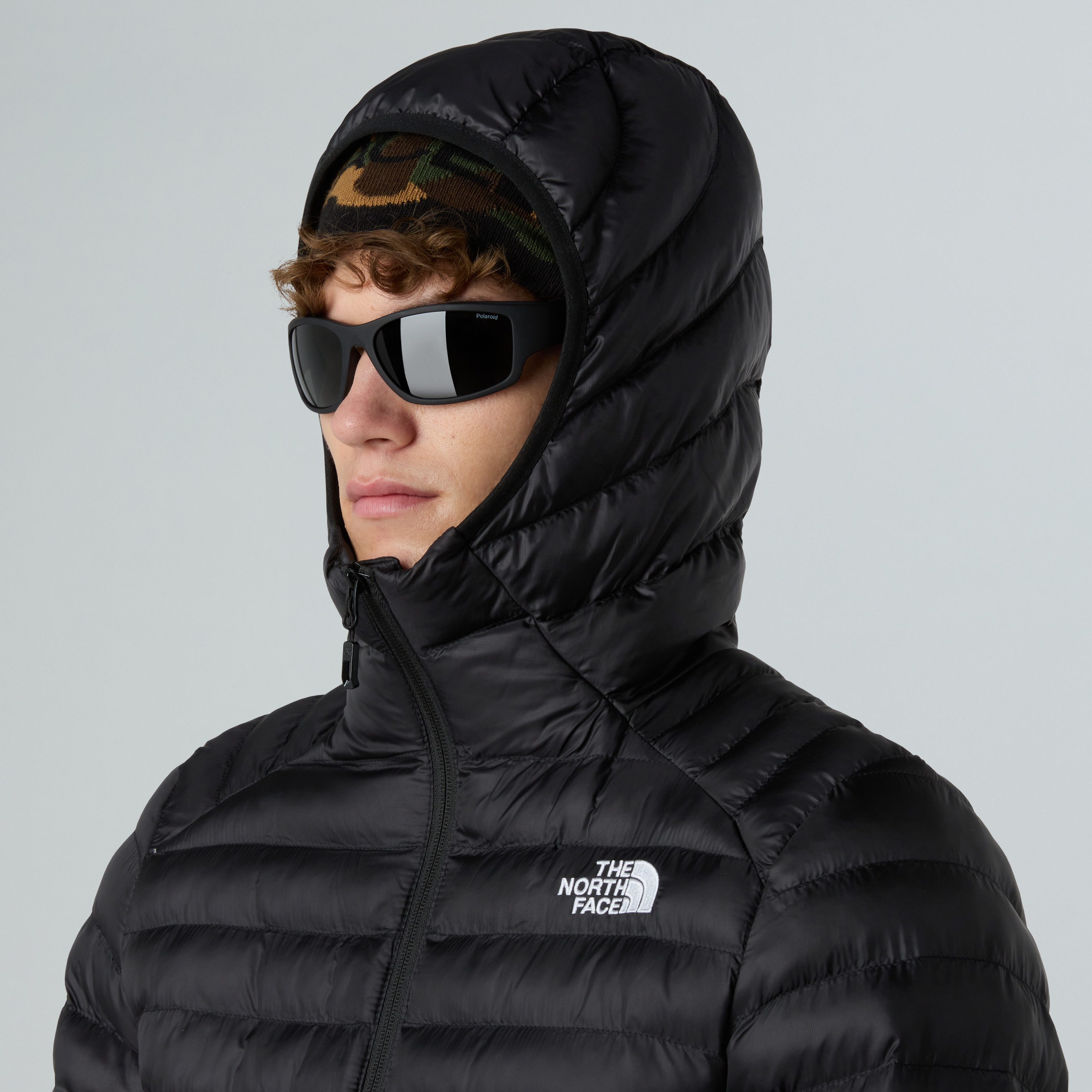 The North Face Steppjacke M HUILA SYNTHETIC HOODIE wasserabweisend, wärmeisolierende Füllung, leichtes Material