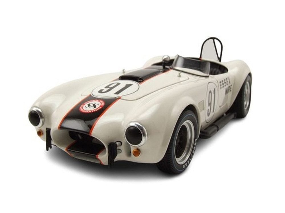 Kyosho Modellauto Shelby Cobra 427 S/C #91 Essex Wire Bridgehampton 1965 weiß, Maßstab 1:18
