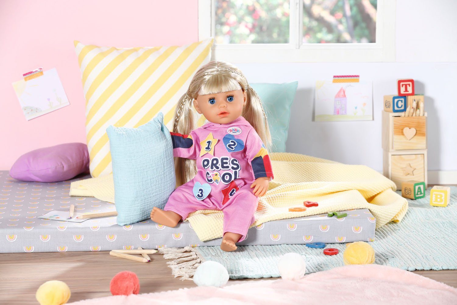 Baby Born Puppenkleidung Kindergarten Einteiler & Badges, 36 cm, mit Kleide günstig online kaufen