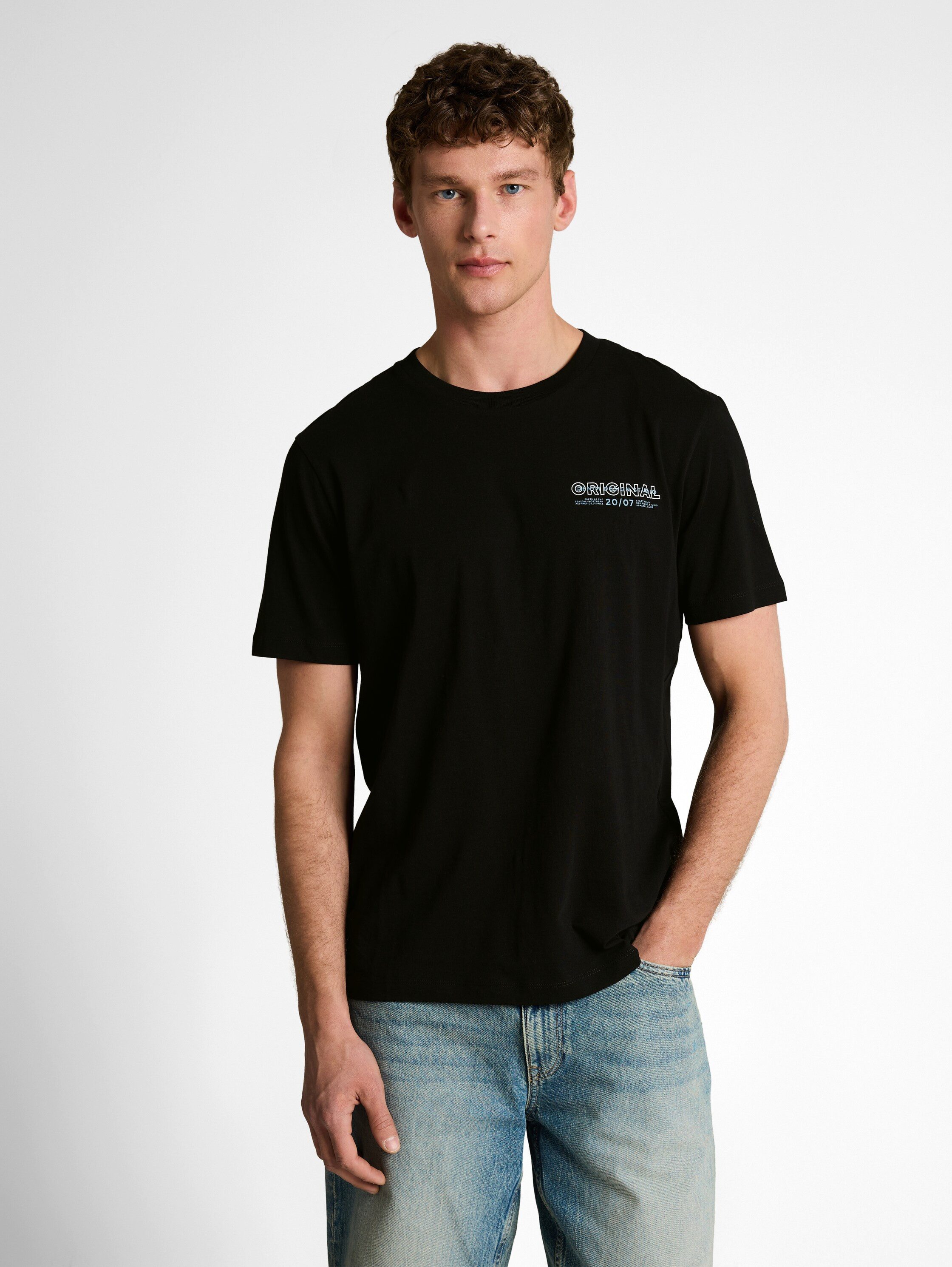 TOM TAILOR Denim Rundhalsshirt mit verschiedenen Logo Prints