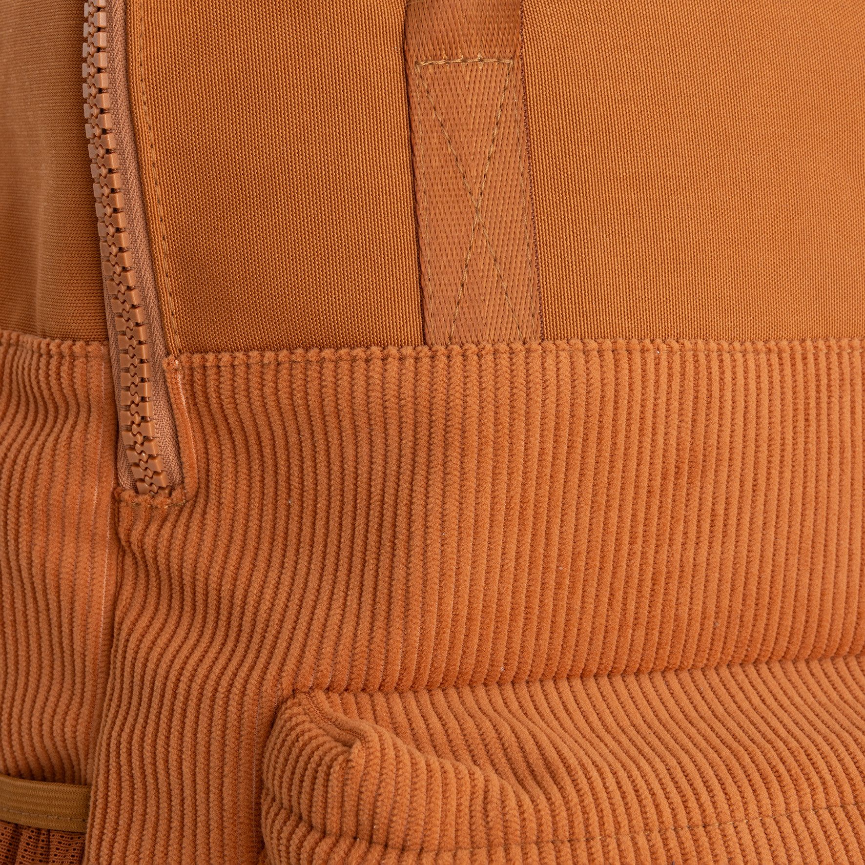 NEW REBELS Cityrucksack Rucksack Ribbi Springfield mit Kordoptik & Tabletfach