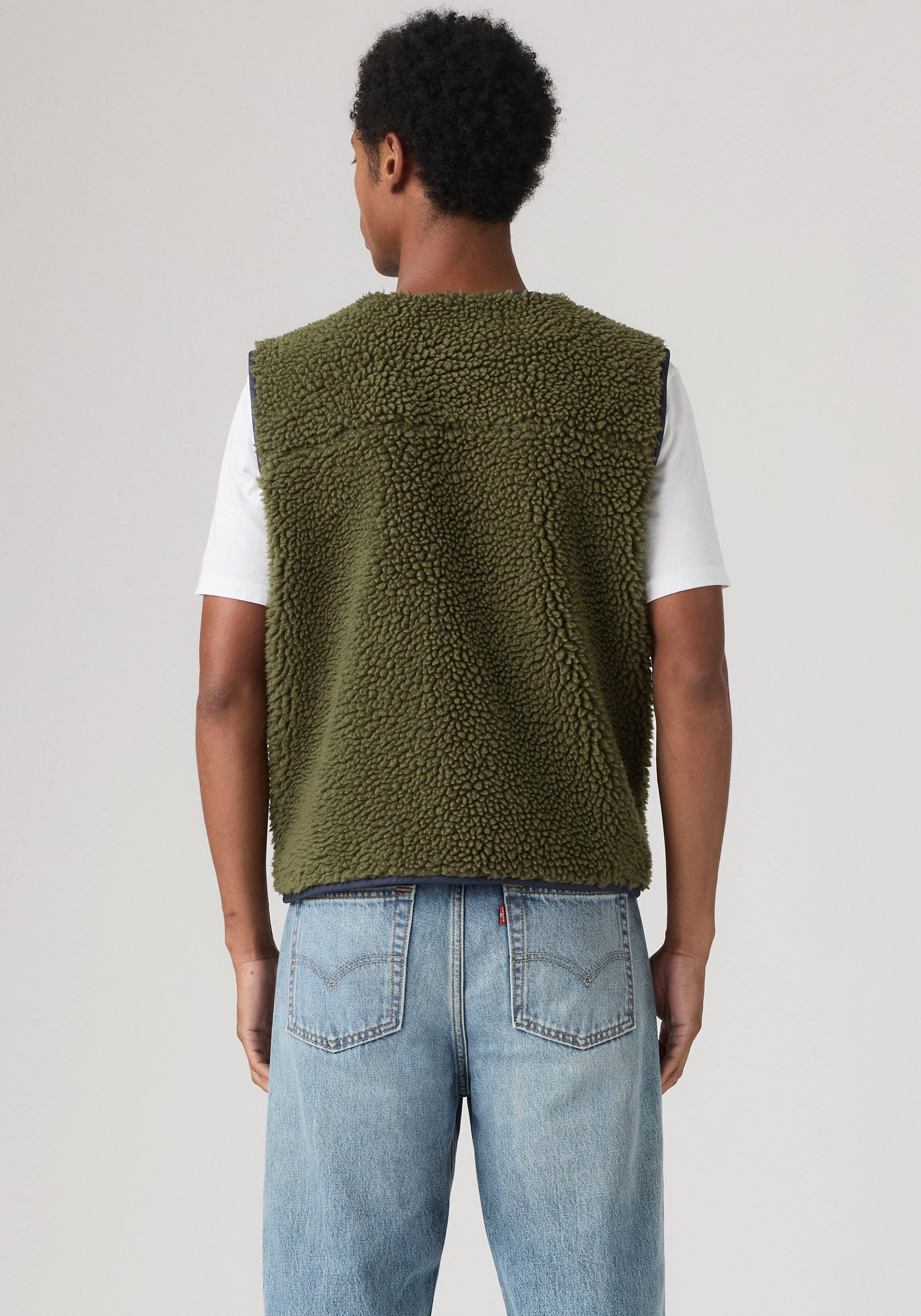 Levi's® Plüschweste SEACLIFF SHERPA VEST Bequeme Passform, praktischer Reißverschluss – Bild 2 von 5