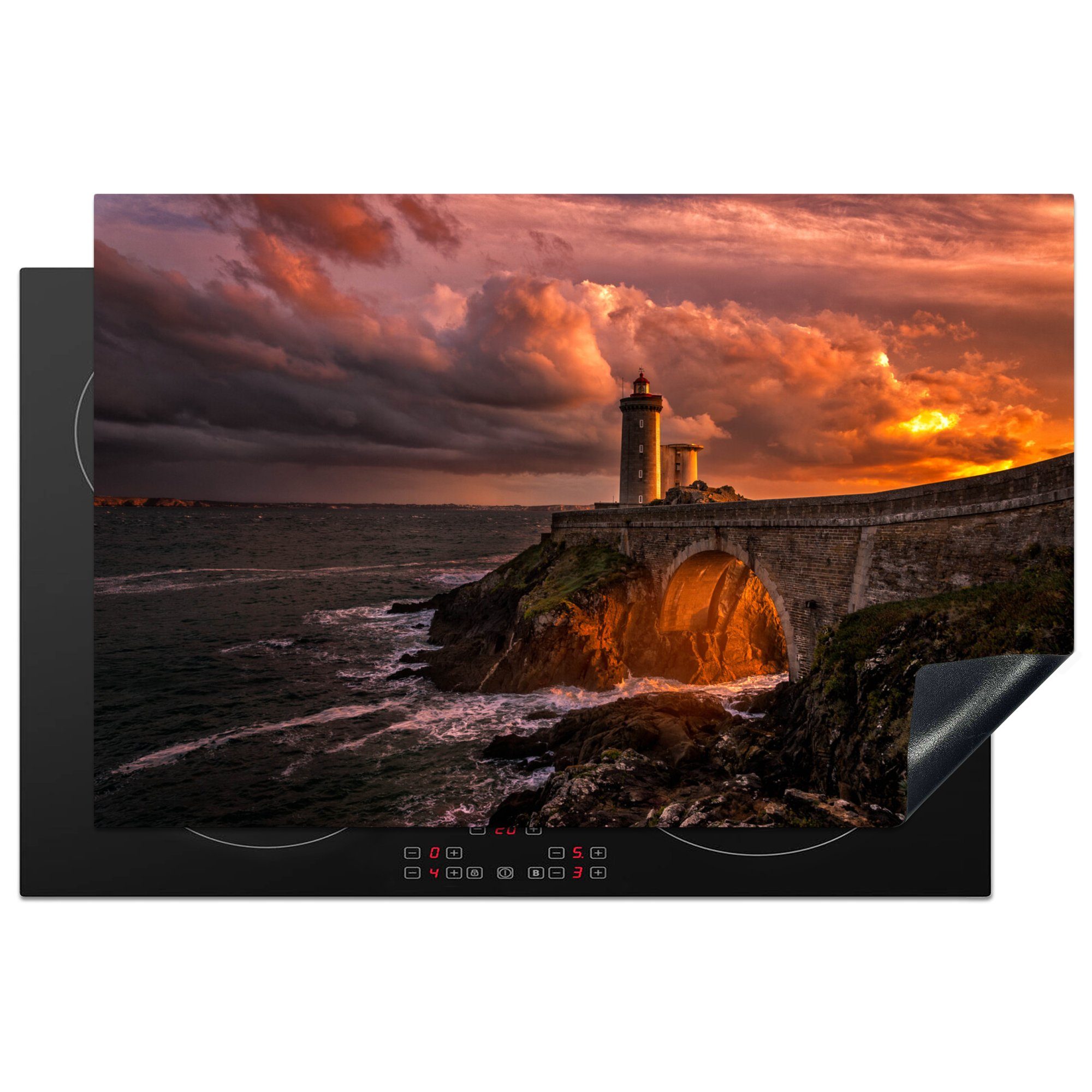 MuchoWow Herdblende-/Abdeckplatte Sonnenuntergang mit einem Leuchtturm in der Bretagne, Vinyl, (1 tlg), 81x52 cm, Induktionskochfeld Schutz für die küche, Ceranfeldabdeckung
