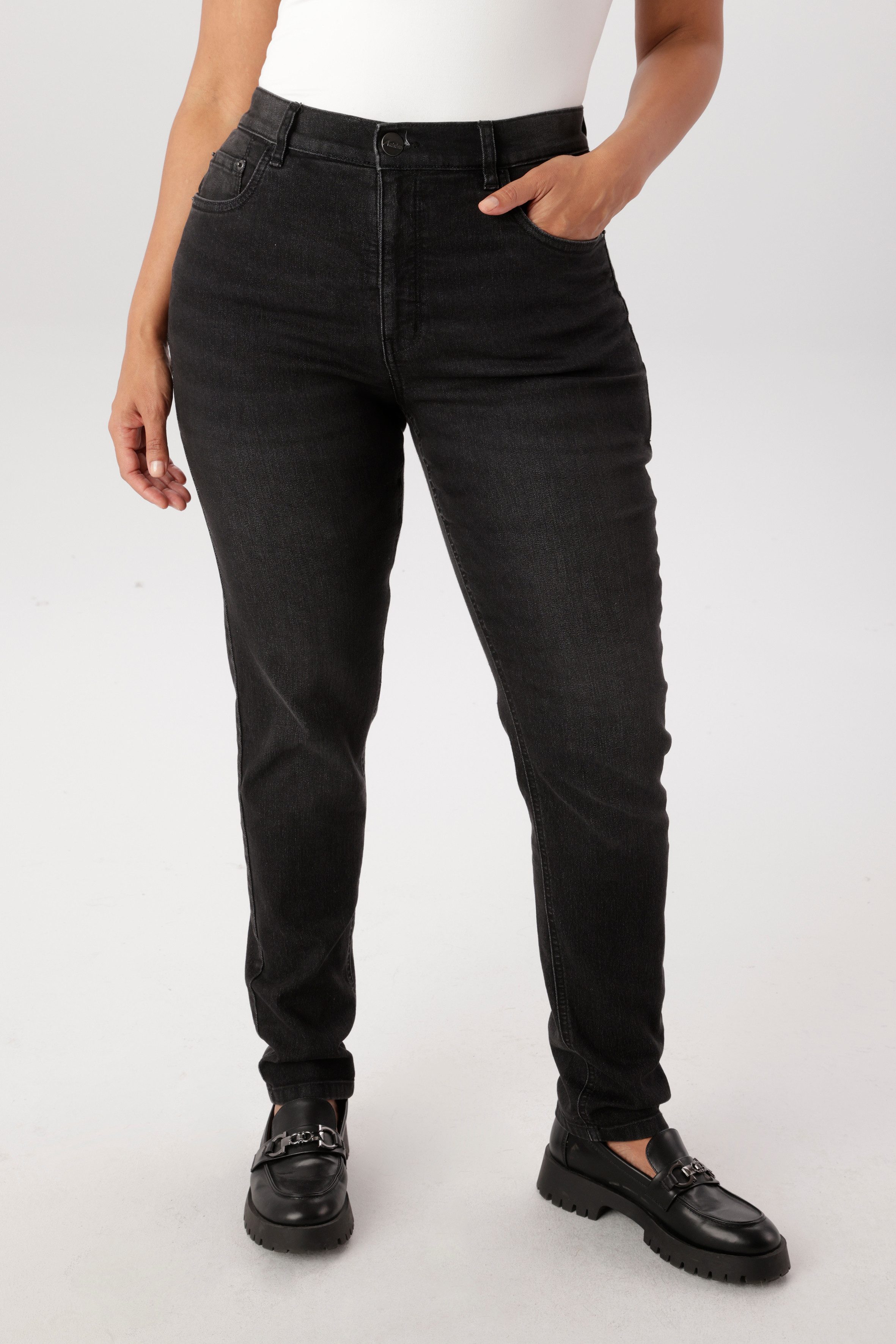 Aniston PLUS Gerade Jeans im 5-Pocket-Style - NEUE KOLLEKTION