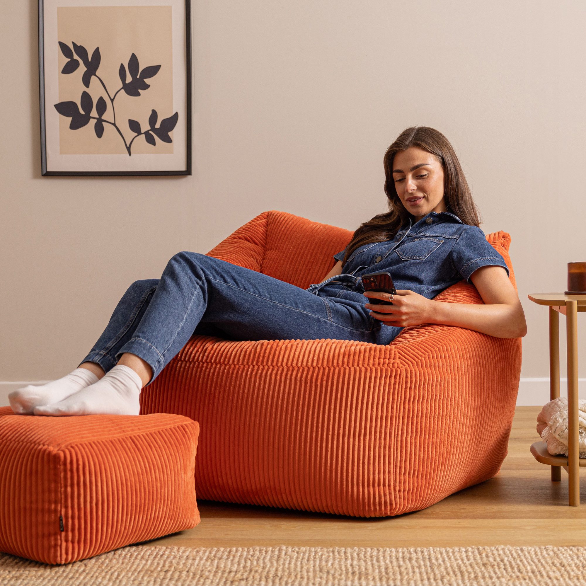 icon Sitzsack Riesen Sessel aus Cord Flauschig „Natalia" mit Hocker (Spar-Set, 1 x Sitzsack-Sessel, 1 x Fußhocker), Sitzsack XXL, Made in Germany, für Erwachsene & Kinder, für Wohnzimmer