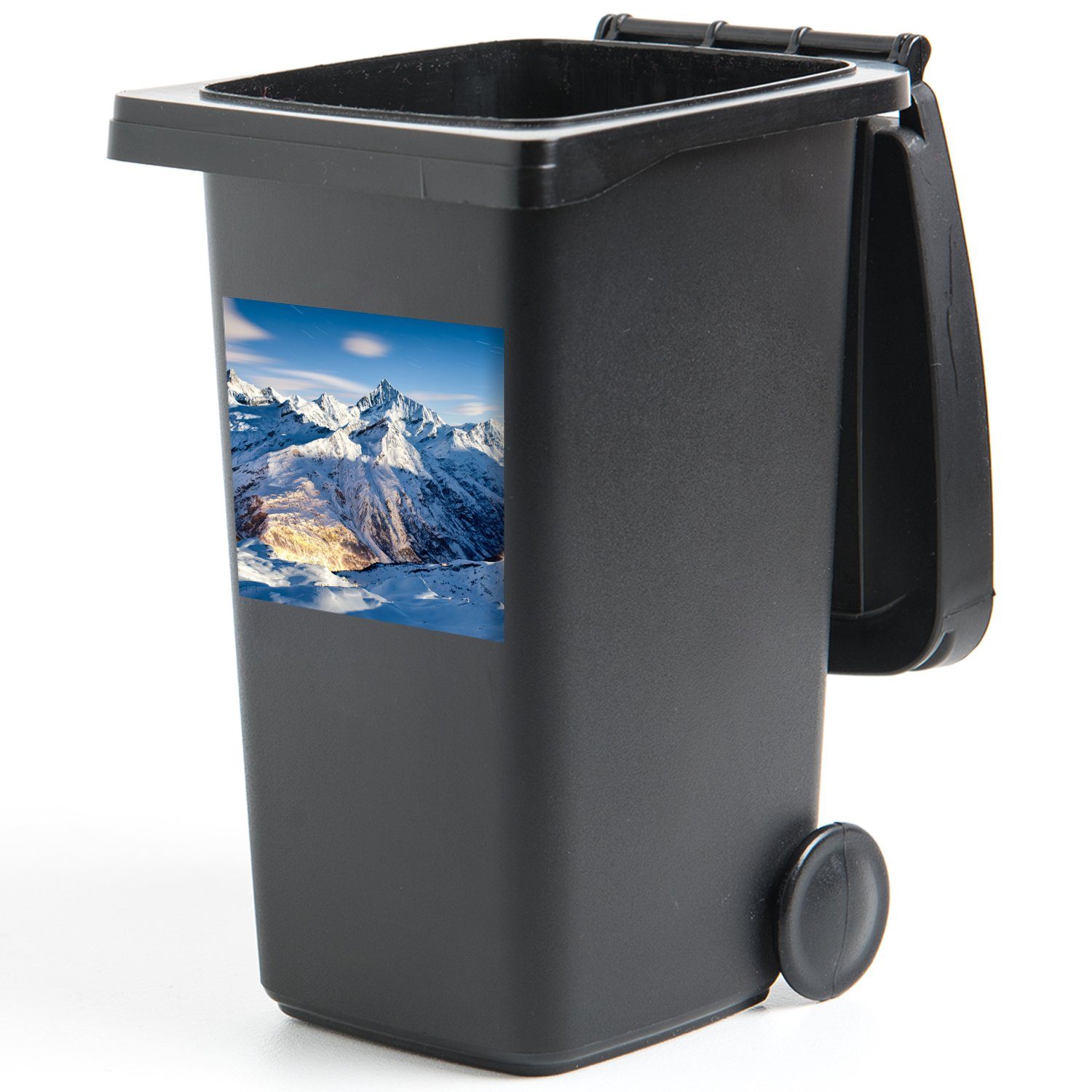 Mülltonne, Wandsticker - MuchoWow Berg Sticker, Alpen - Mülleimer-aufkleber, St), Container, Abfalbehälter (1 Schnee