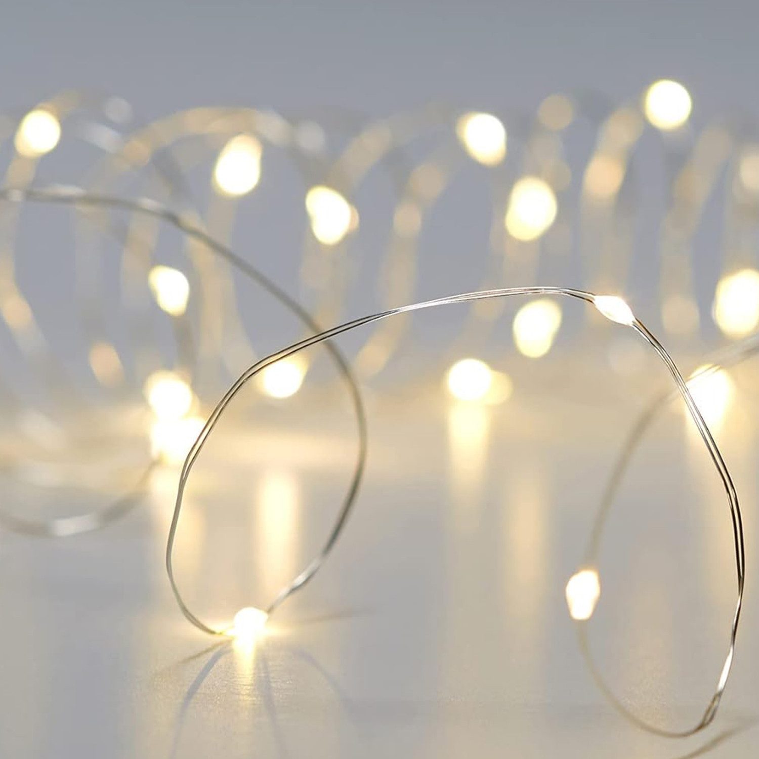 Fachhandel Plus LED-Lichterkette Micro LED Draht Lichterkette mit 10 LEDs Indoor inklusive Batterien, für Weihnachtsdekoration