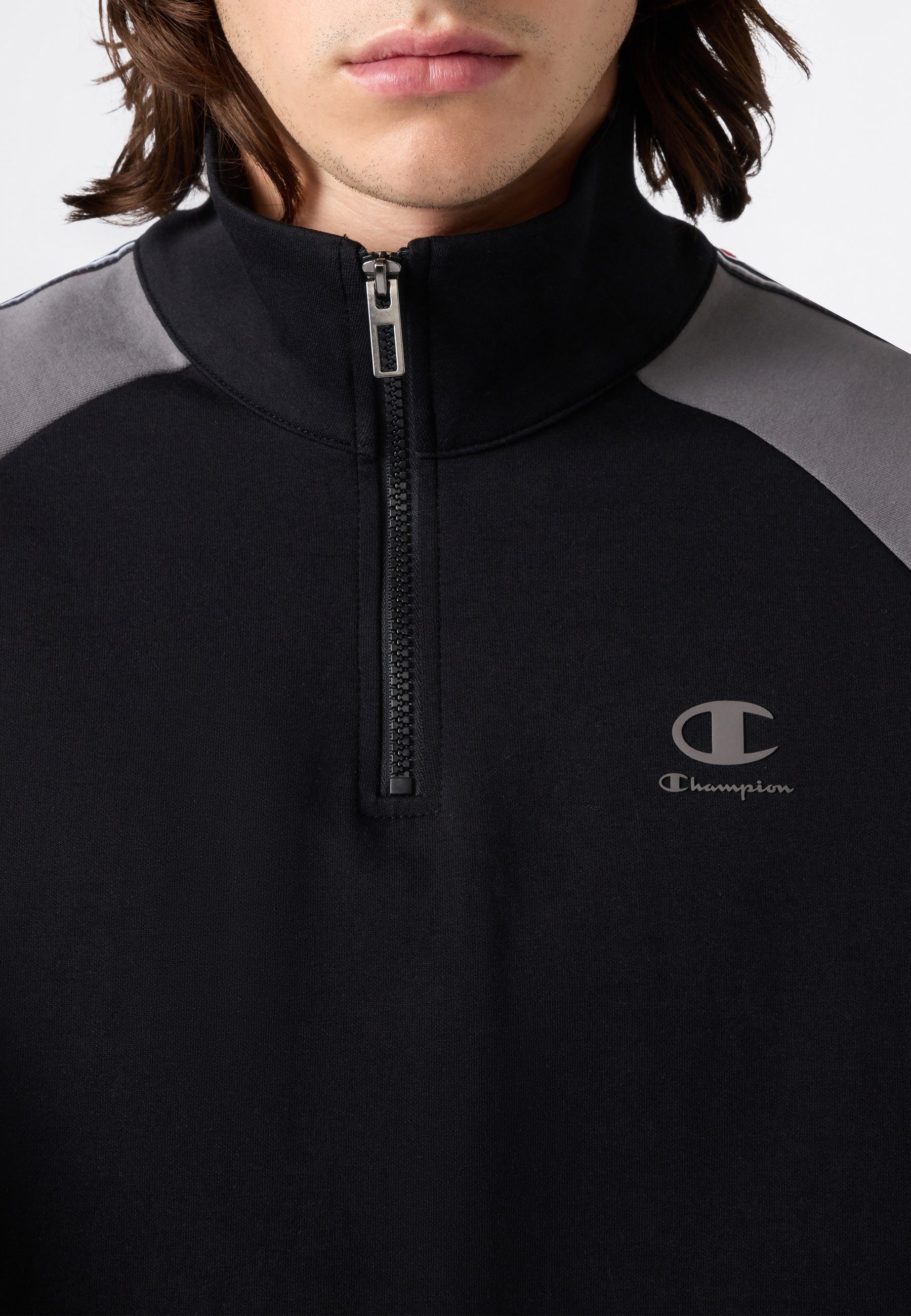 Champion Sweatshirt Sports-inspired Interlock Half Zip Sweatshirt with Tape detailing komfortabler Schnitt, sportlicher Stil, Rundhalsausschnitt