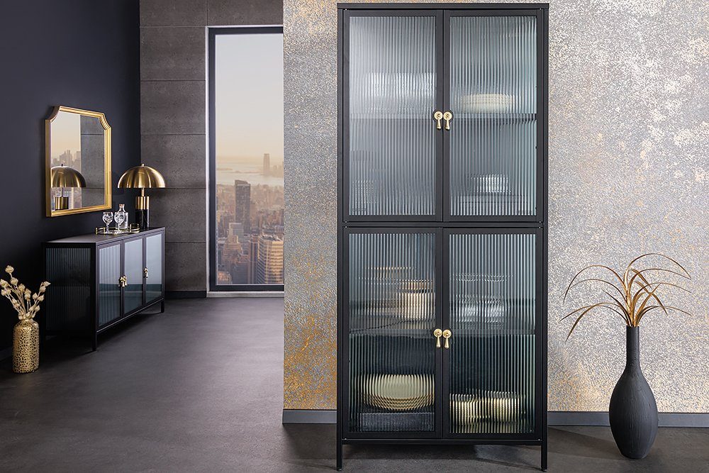 riess-ambiente Vitrine AMSTERDAM 180cm schwarz/gold - Metall, Riffelglas, 4 Türen & 4 Fächer (Einzelartikel, 1-St) mit verstellbaren Böden & Stauraum – ideal für Wohnzimmer & Esszimmer