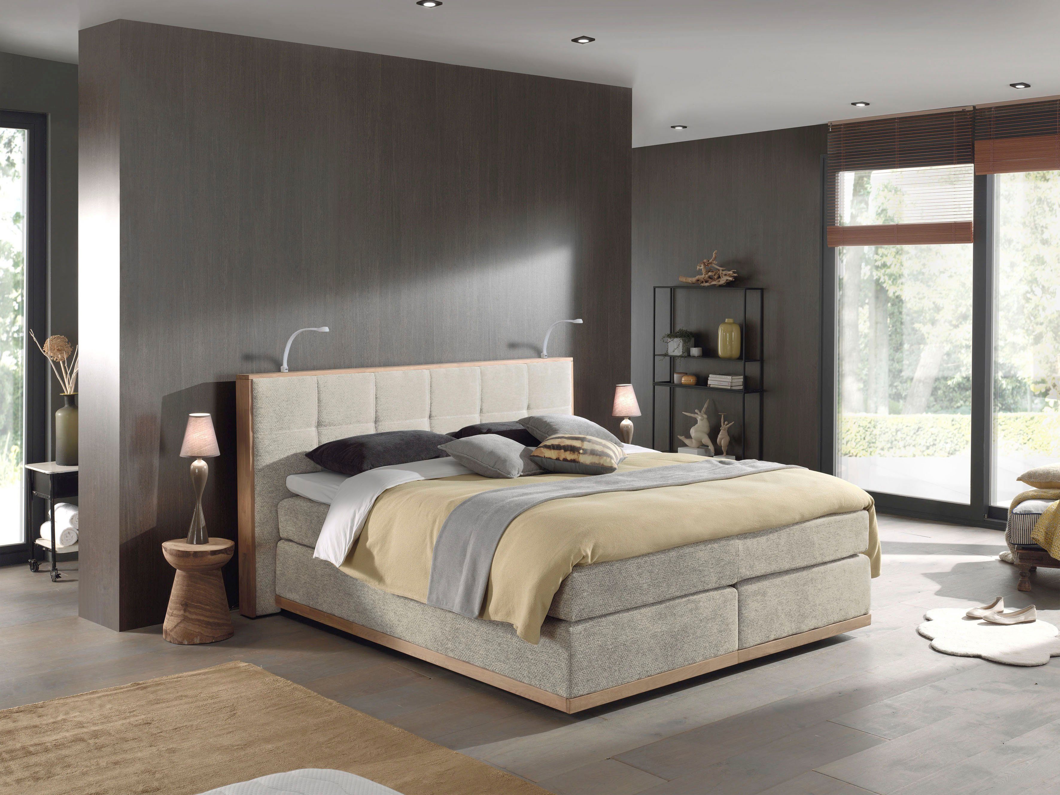 Places of Style Boxspringbett Vinton, aus Eiche, mit LED-Beleuchtung, verschiedene Härtegrade (auch H4)