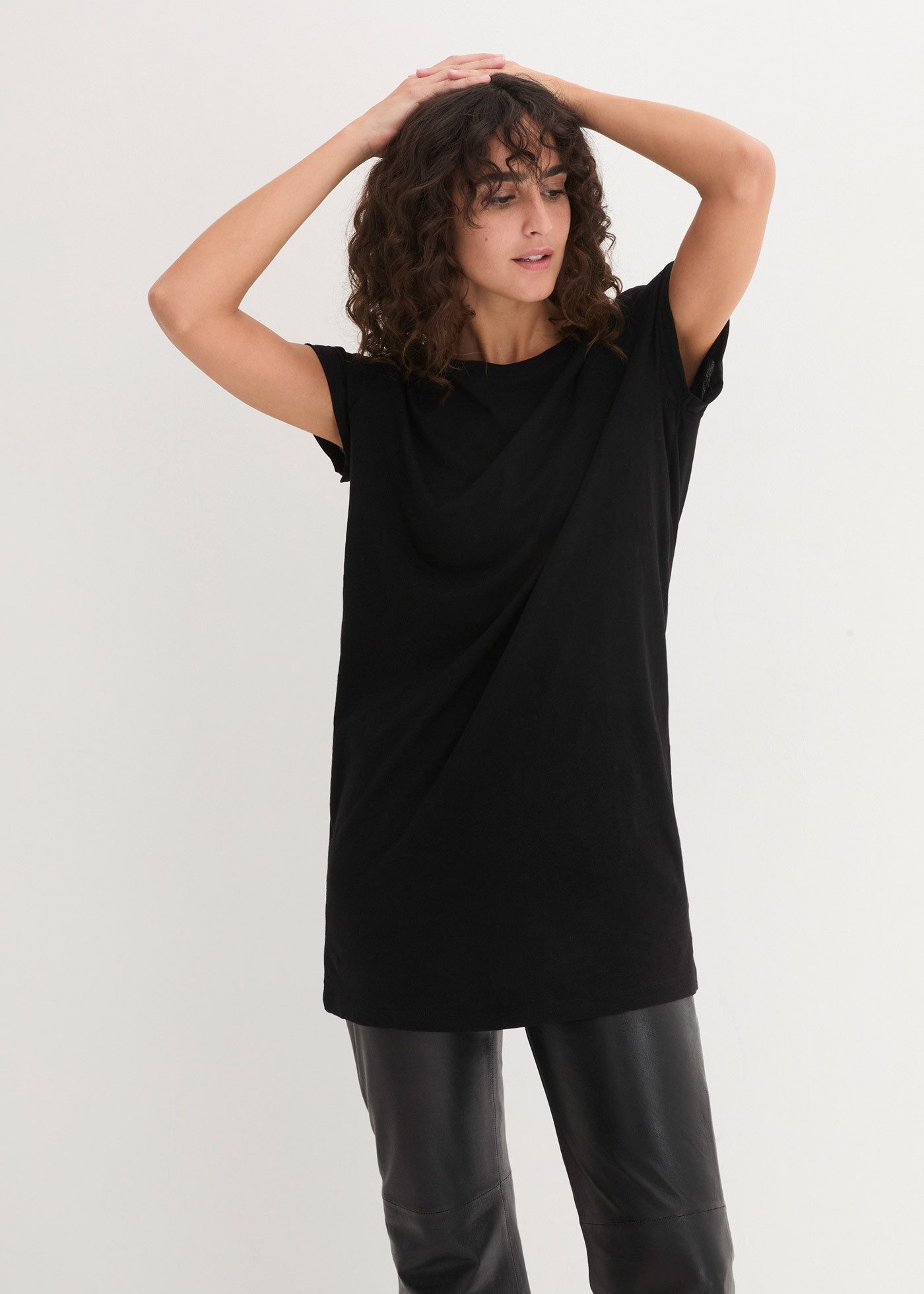bonprix Longshirt (1-tlg) bequeme Passform, länger geschnittener Saum, aus günstig online kaufen