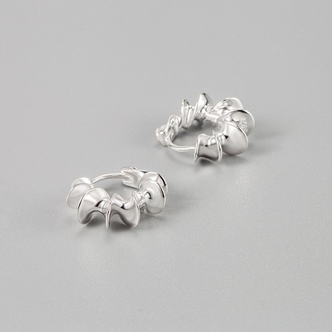 Ohrringe mit Paar Sterling Spiralfadens, 925 in eines Ohrhänger Runde Form Haiaveng OhrringeOhrringe Silber Ohrclips
