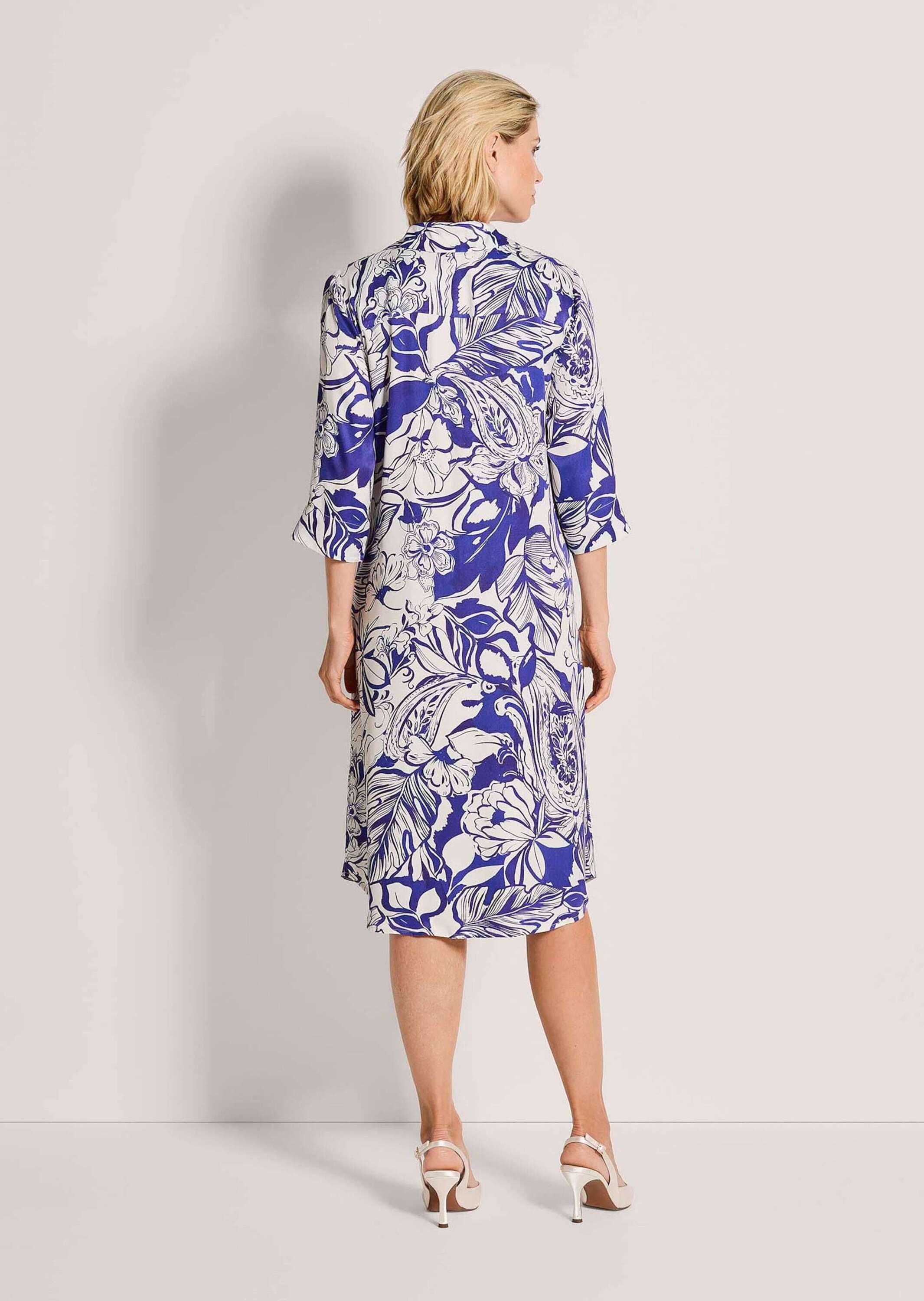 MADELEINE Midikleid Viskosekleid mit floralem Design Midikleid mit Hemdkragen, V-Ausschnitt, Taschen, 3/4-Arm und Knielänge