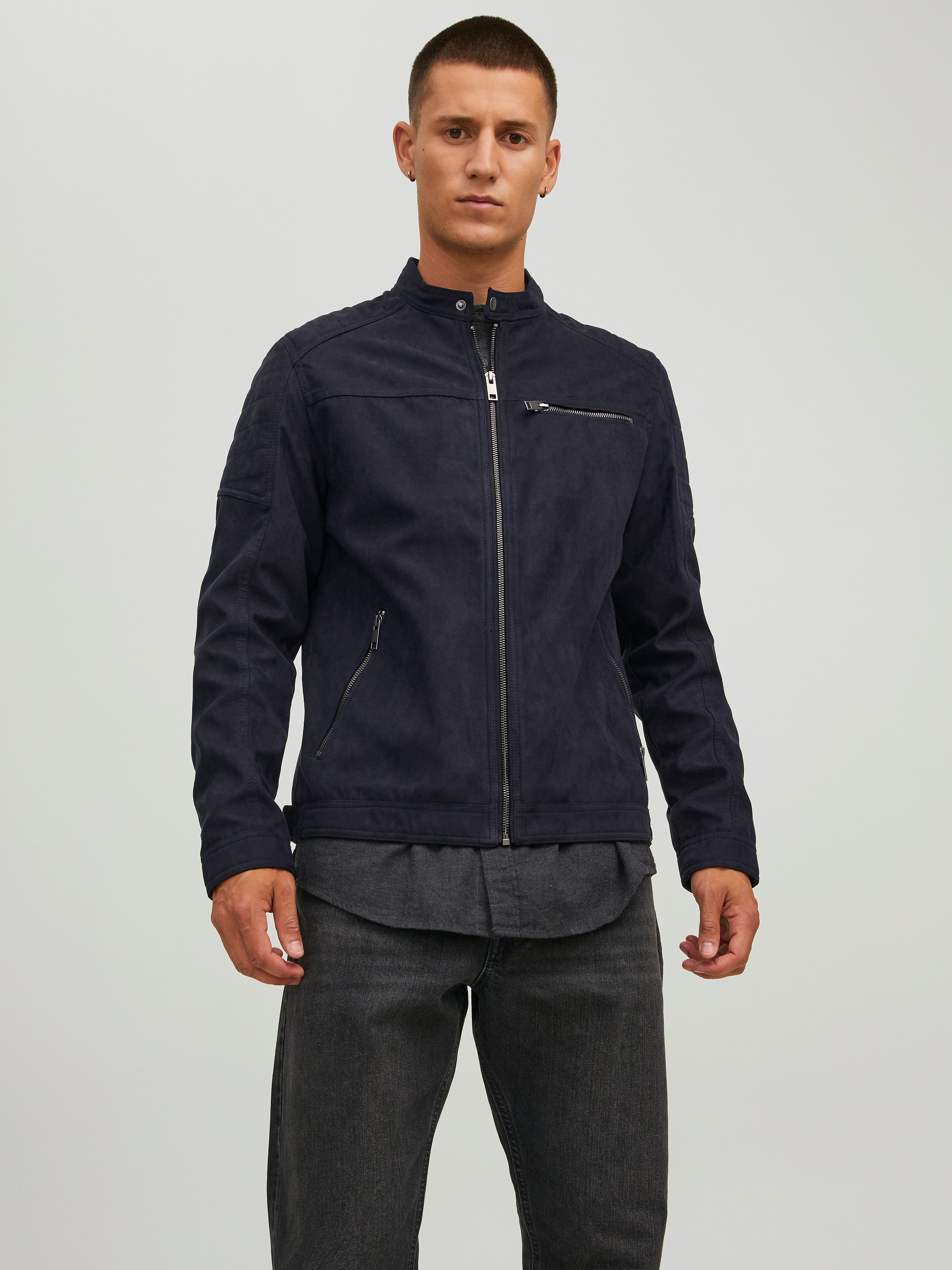 Jack & Jones Lederimitatjacke JJEROCKY in Kunstlederoptik mit Reißverschlusstaschen unifarben, modisch, regular fit, Lederimitat