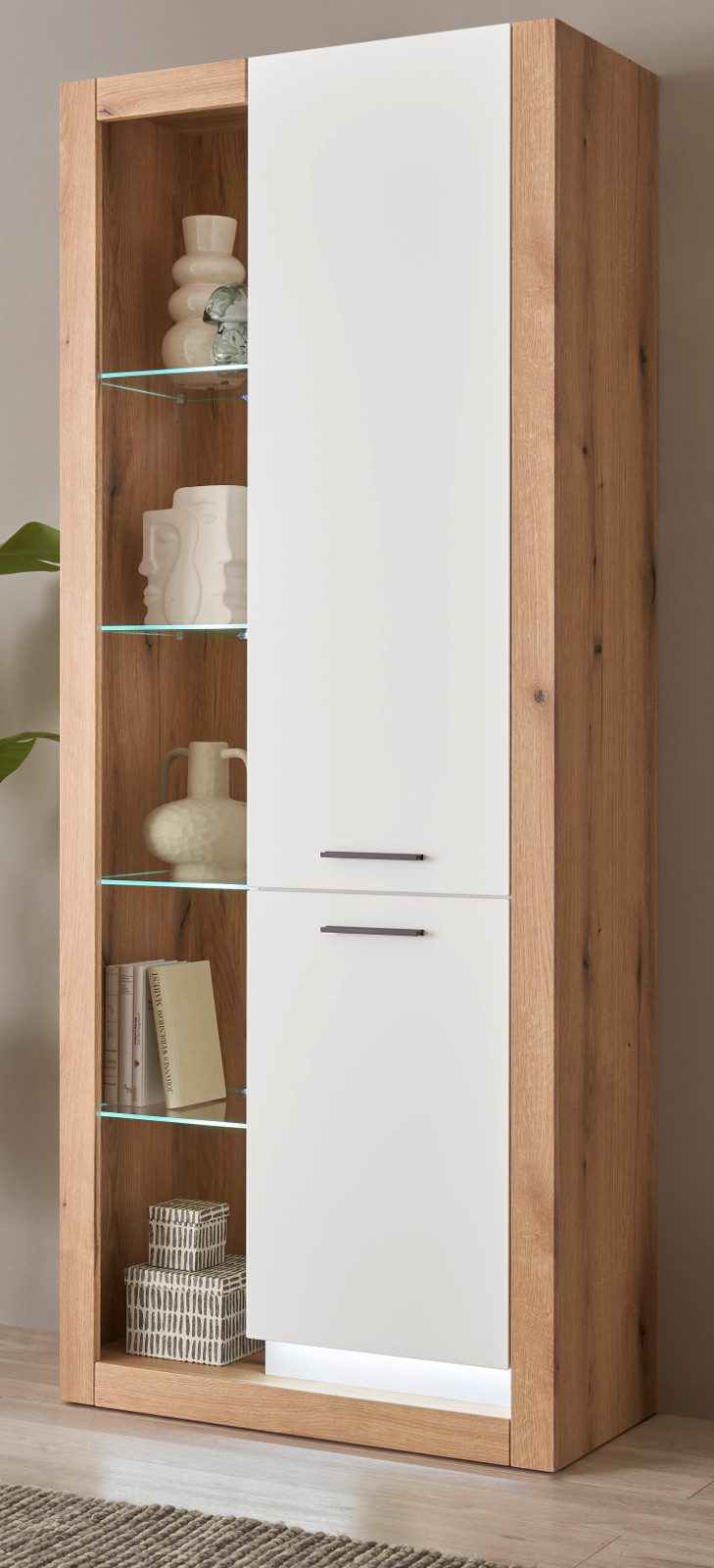 Furn.Design Stauraumvitrine Rivian (großer Vitrinenschrank in Eiche Dekor und matt weiß, 80 x 195 cm) mit 10 Fächern