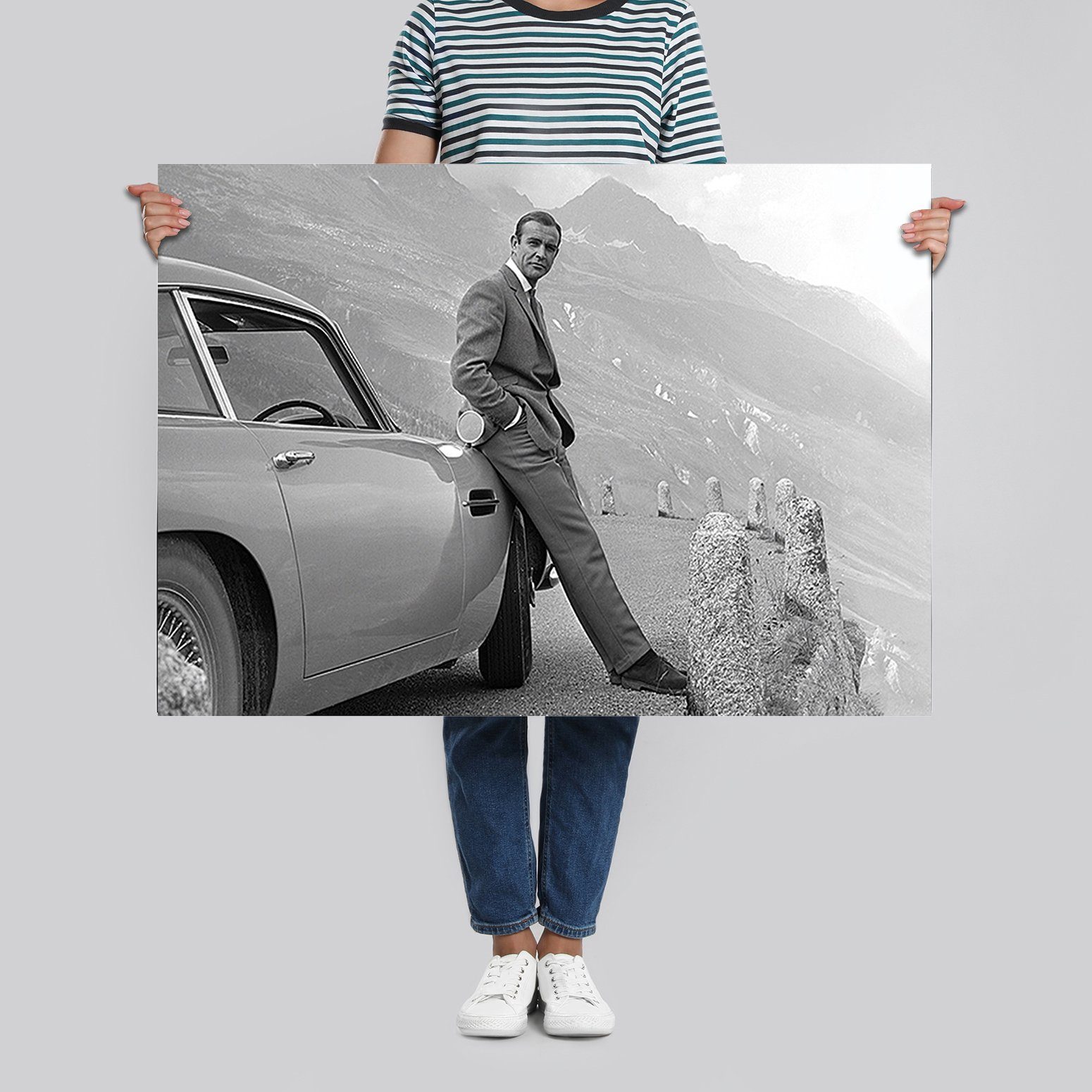 PYRAMID Poster James Bond Poster Sean Connery & Aston Martin 91,5 x 61 cm – Bild 4 von 5