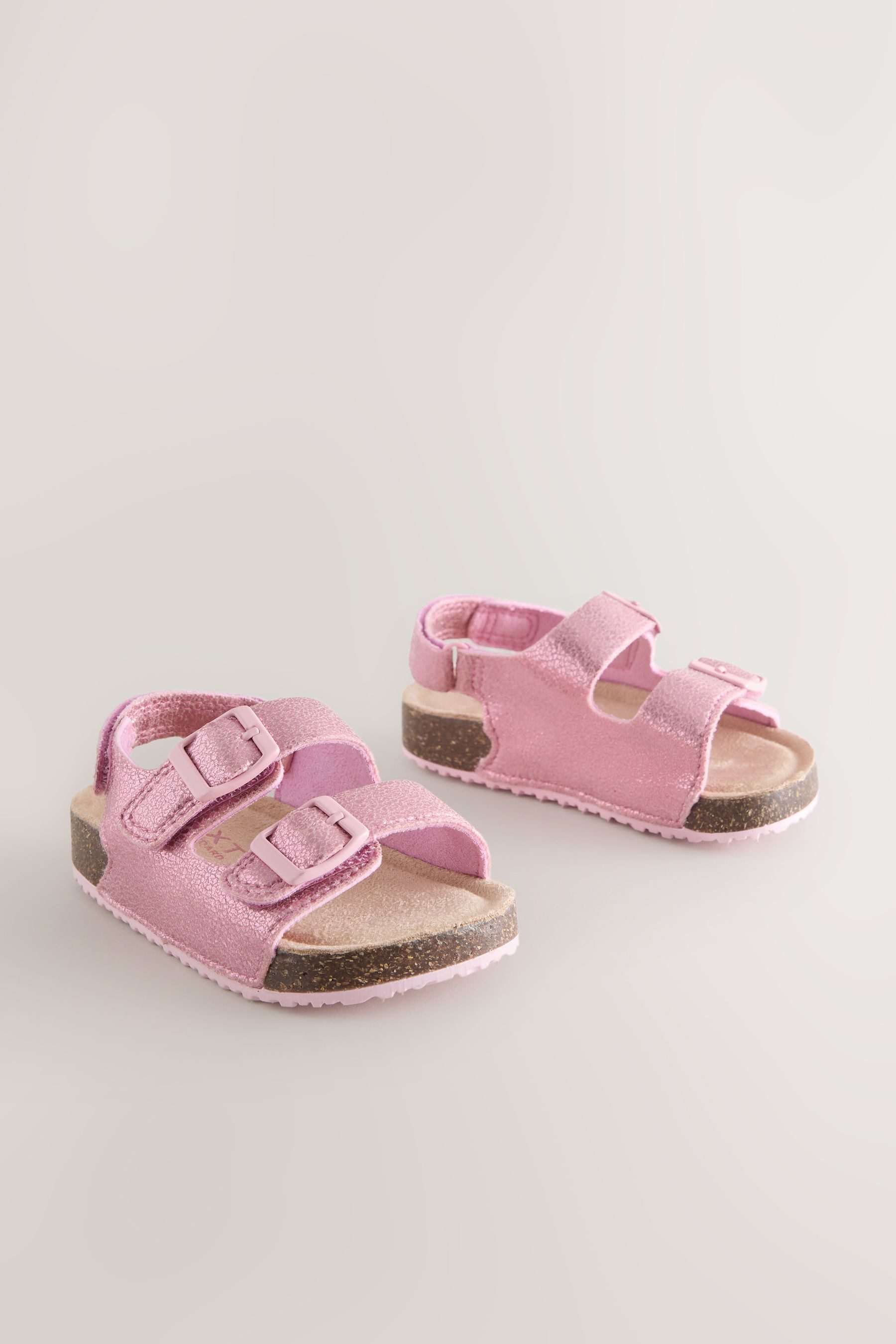 Next Sandalen mit zwei schmalen Riemchen + Kork-Fußbett Sandale (1-tlg)