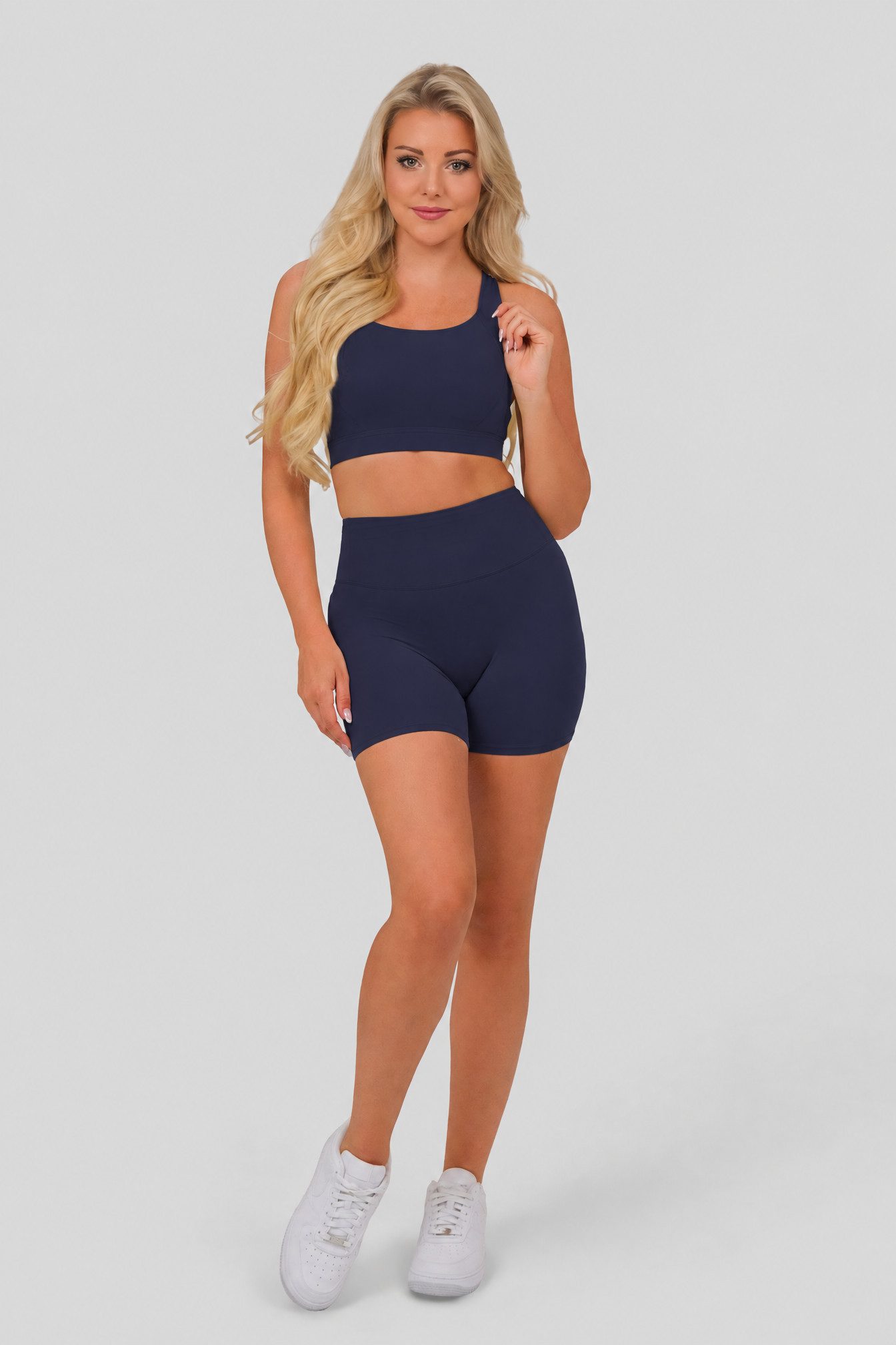 FemmeTone Trainingsanzug Damen Sportanzug, Crossback-Bustier und Scrunch-Shorts (Set, 2-tlg., Gepolstertes Sport-Bustier und formende kurze Trainingshose), Yoga Fitness Set mit Crop-Top und High-Waist-Radlerhose
