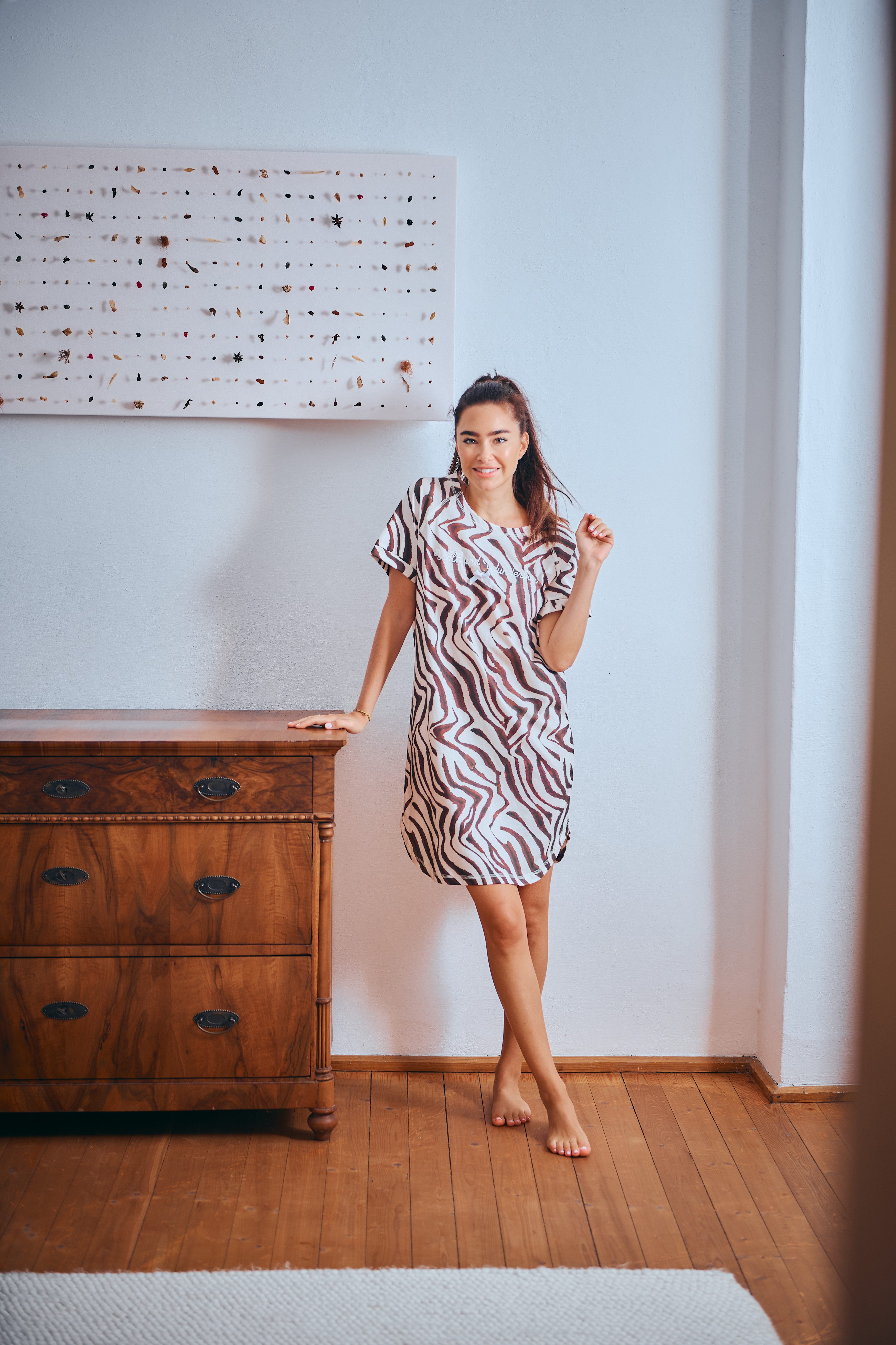 Louis & Louisa Nachthemd Nachtkleid Oversize zebra "Wild und Wunderbar" Raglan