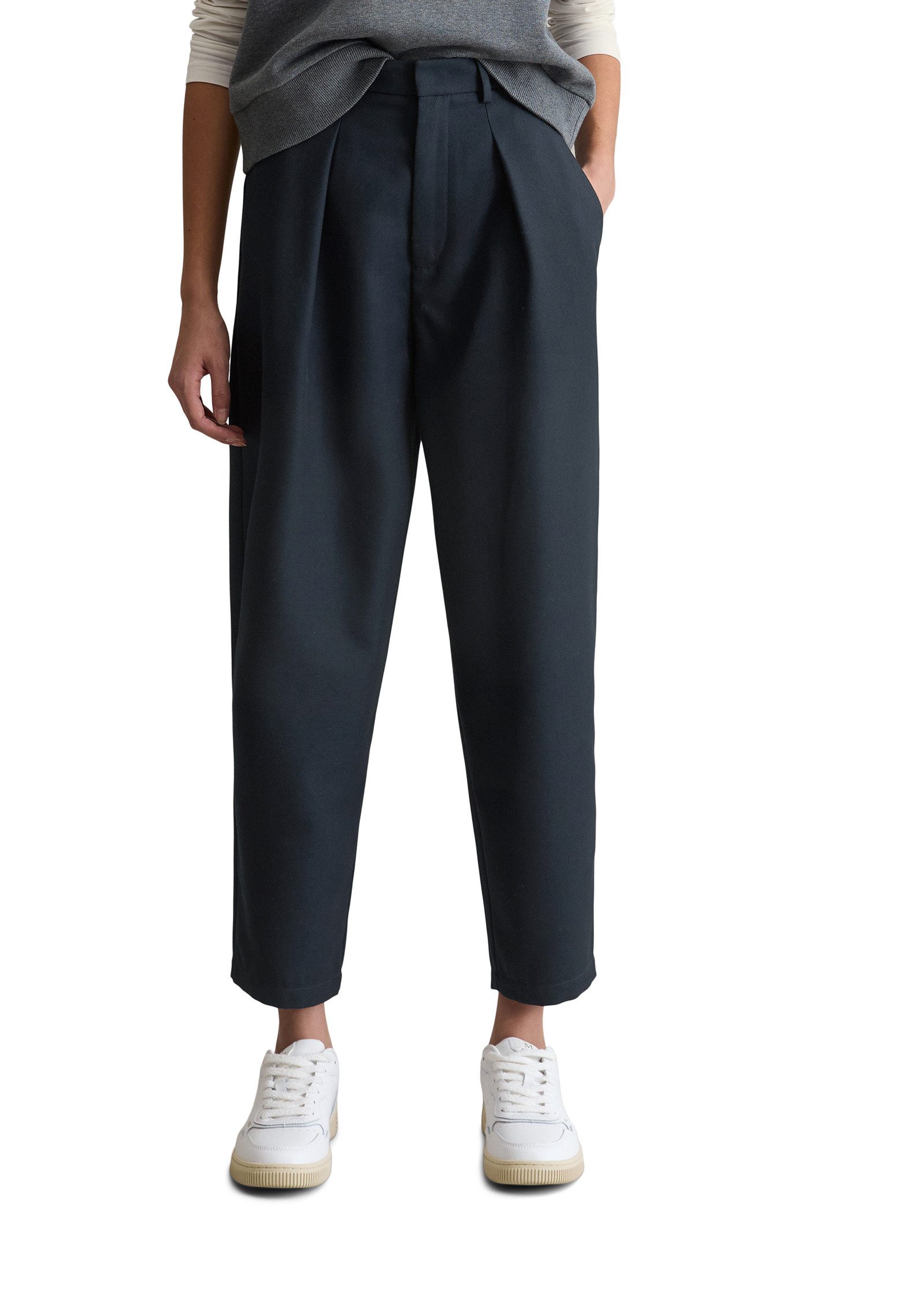 Marc O'Polo DENIM Chinohose aus recyceltem Polyester mit Viskose