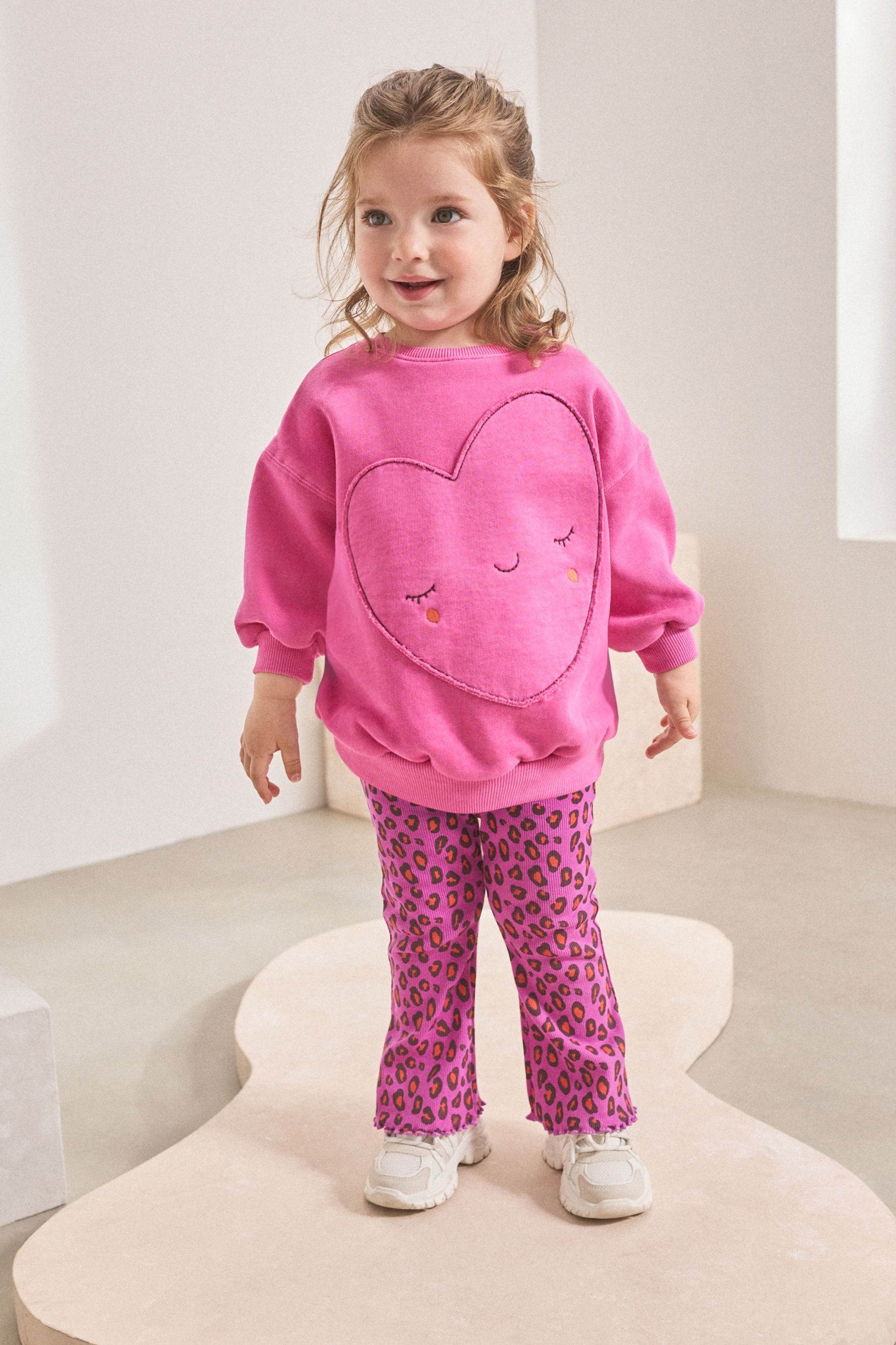 Next Top & Leggings Sweatshirt und Leggings mit Schlag im Set (2-tlg)