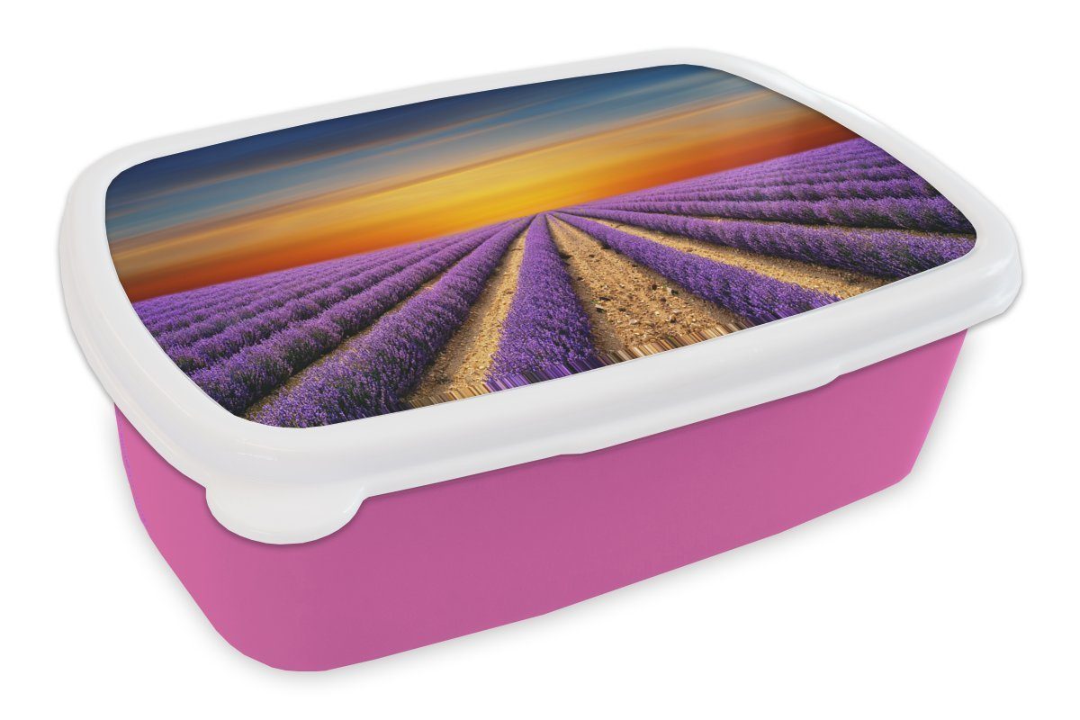 MuchoWow Lunchbox Ein großes Lavendelfeld mit einem farbenfrohen Himmel, Kunststoff, (2-tlg), Brotbox für Erwachsene, Brotdose Kinder, Snackbox, Mädchen, Kunststoff rosa