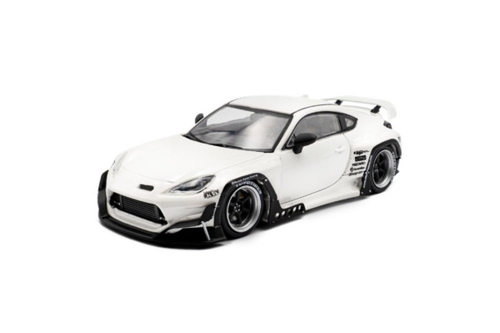 Solido Modellauto Toyota GR86 Rocket Bunny 2022 weiß, Maßstab 1:43