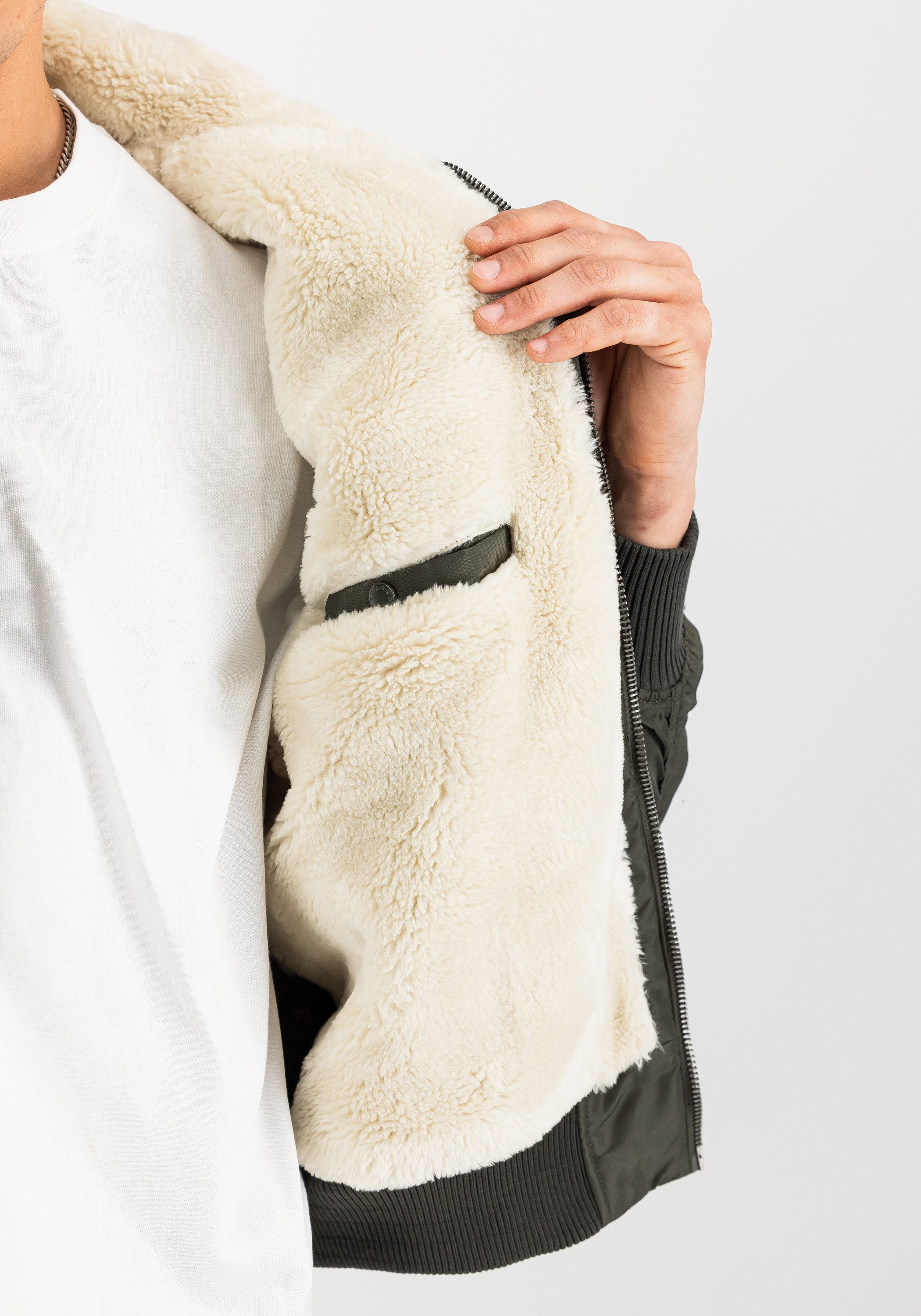 Alpha Industries Bomberjacke B-15 III TT Two Tone