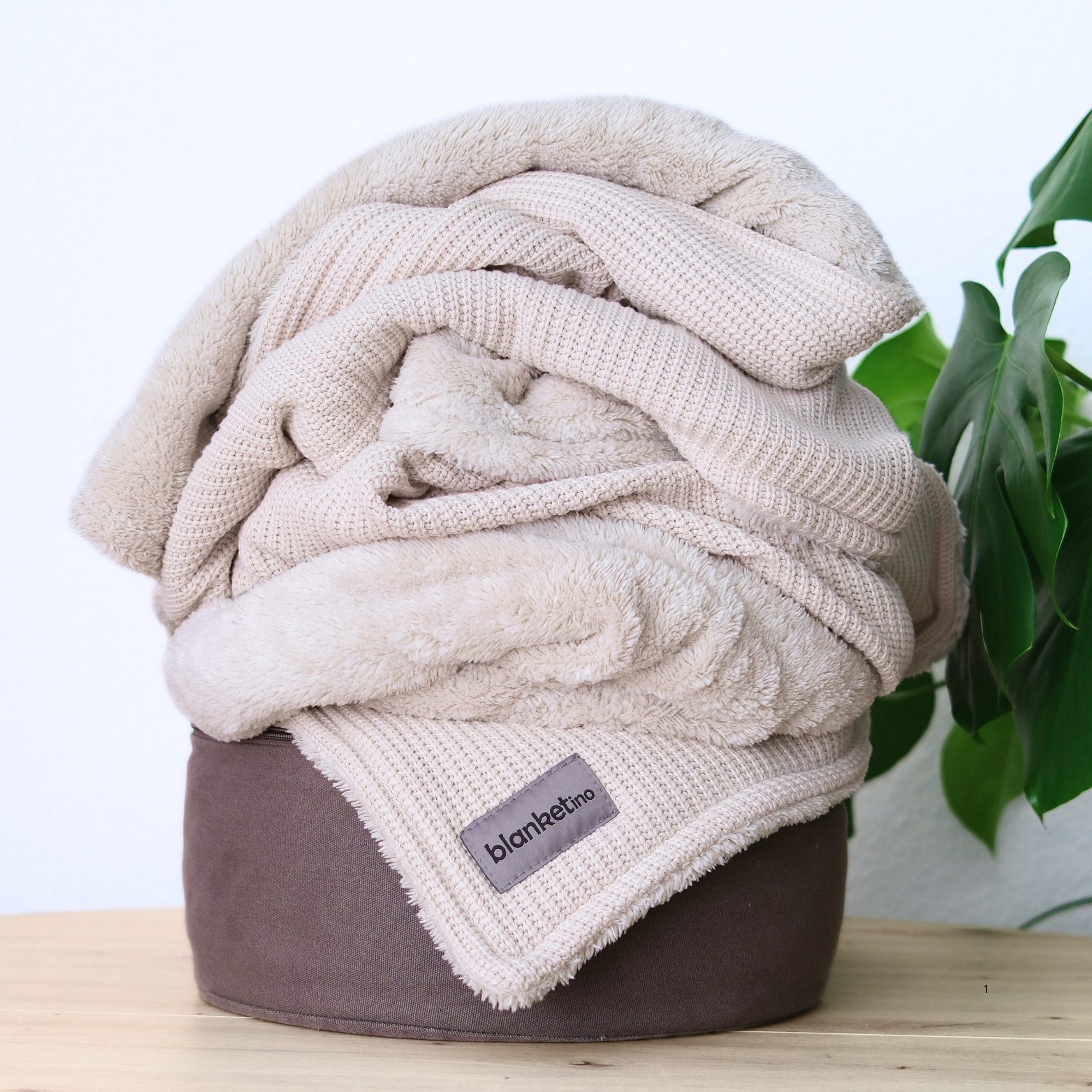 Wohndecke Premium Kuscheldecke mit Baumwollstrick, blanketino, extra voluminös