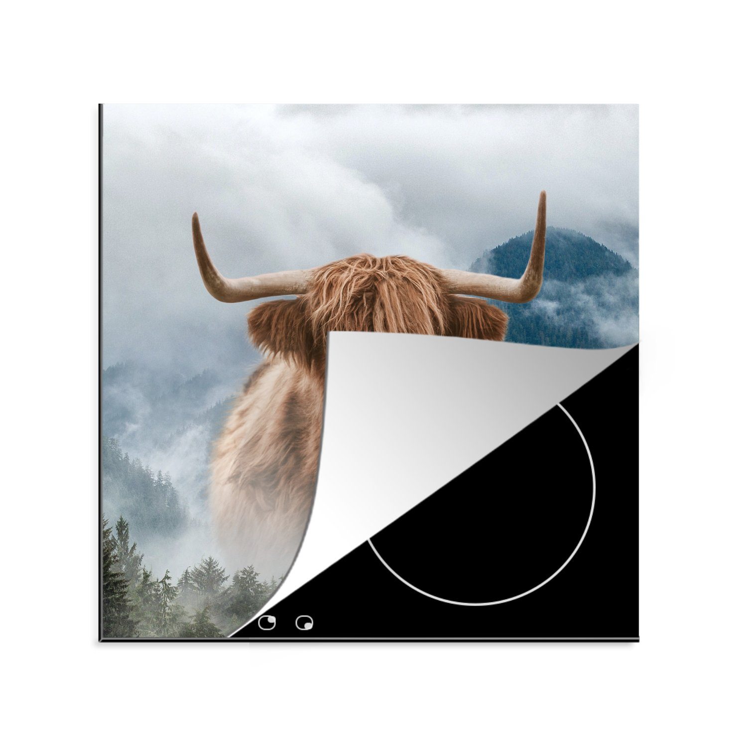 MuchoWow Herdblende-/Abdeckplatte Schottischer Highlander - Nebel - Berg, Vinyl, (1 tlg), 78x78 cm, Ceranfeldabdeckung, Arbeitsplatte für küche