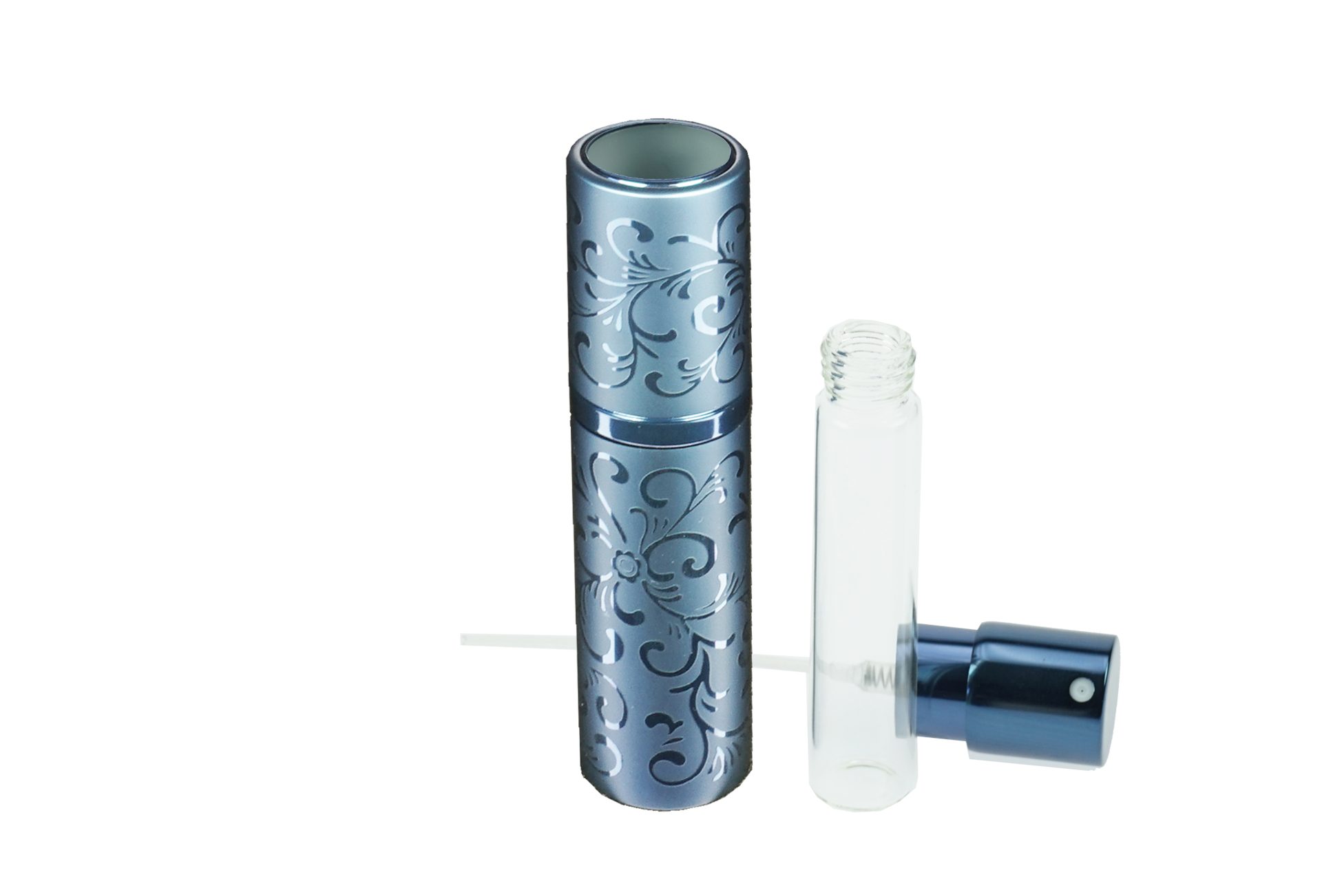 Fantasia Beauty Parfümzerstäuber Taschenzerstäuber, Aluminium, Blau, für 8 ml (1 St), Aluminium, Glaseinsatz, eindrehbarer Zerstäuberkopf, für 8 ml