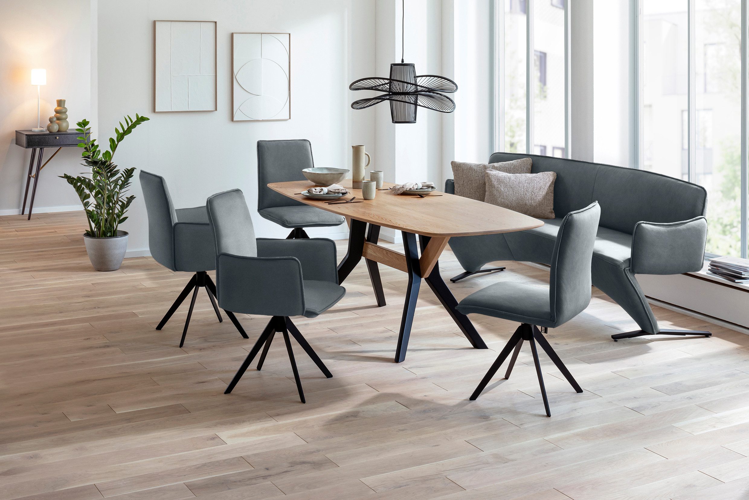 K+W Komfort & Wohnen Drehstuhl, Blitzdrehkreuz und Rückholfunktion, dekorativer 12mm Biese